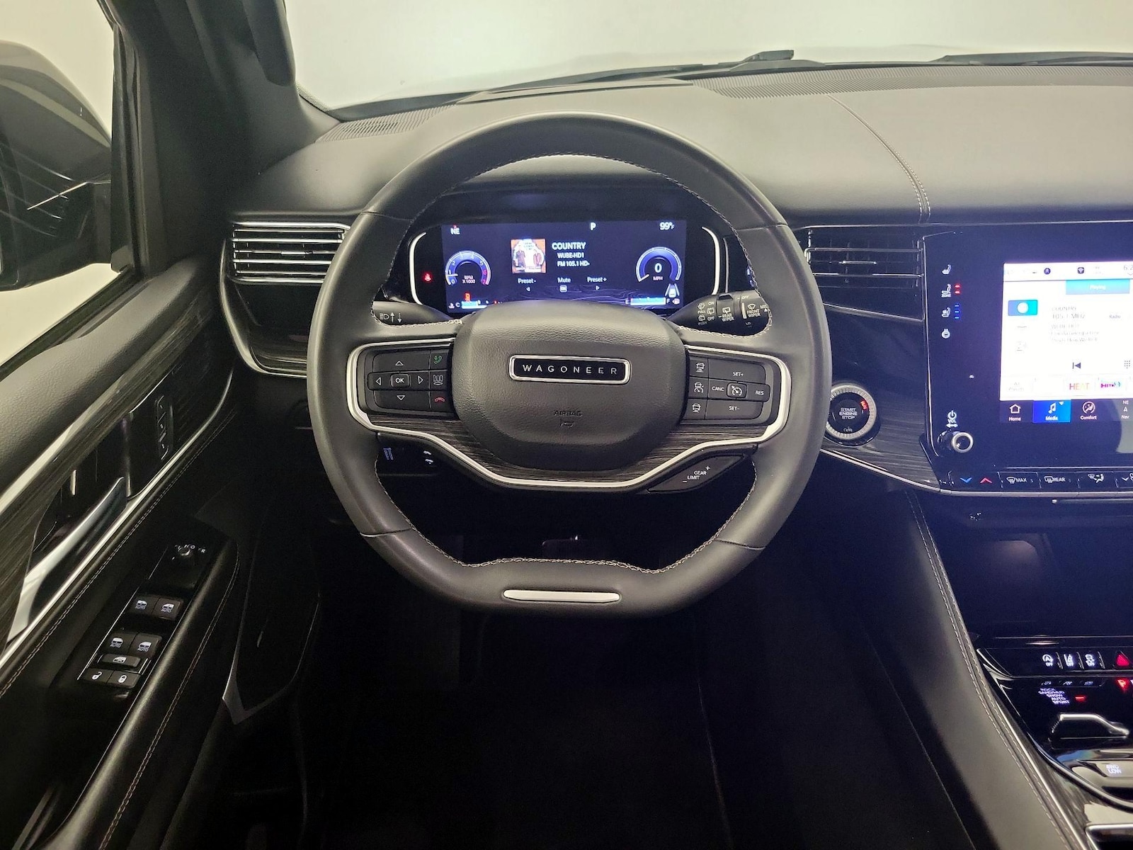 2022 Jeep Wagoneer Series III - Photo 11