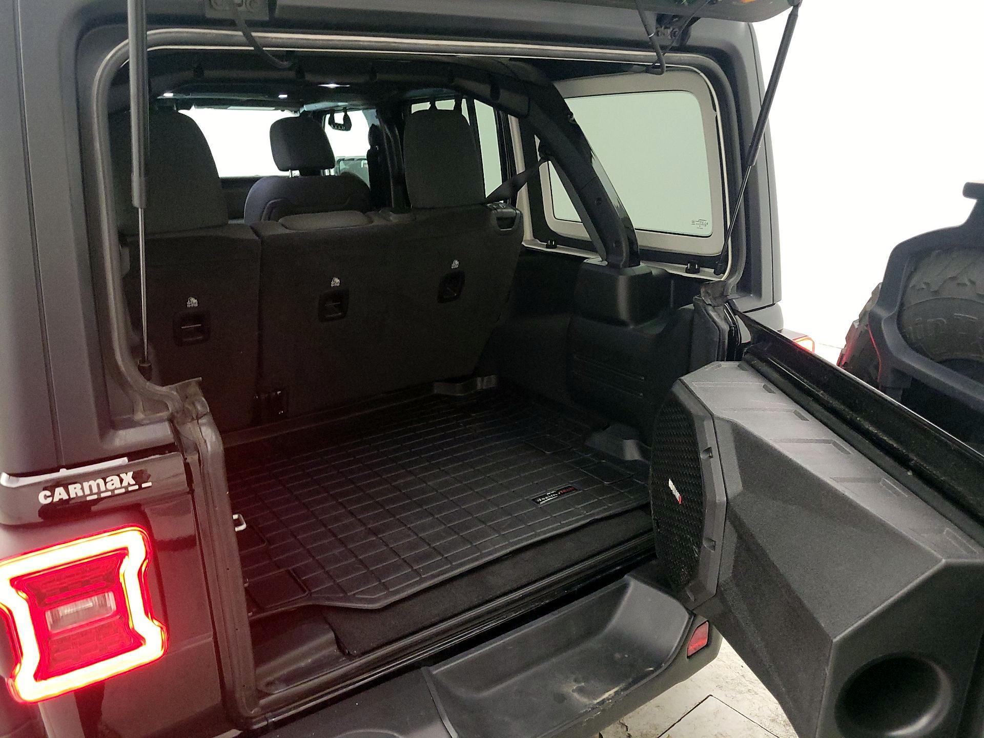 Thumbnail: 2024 Jeep Wrangler - 20