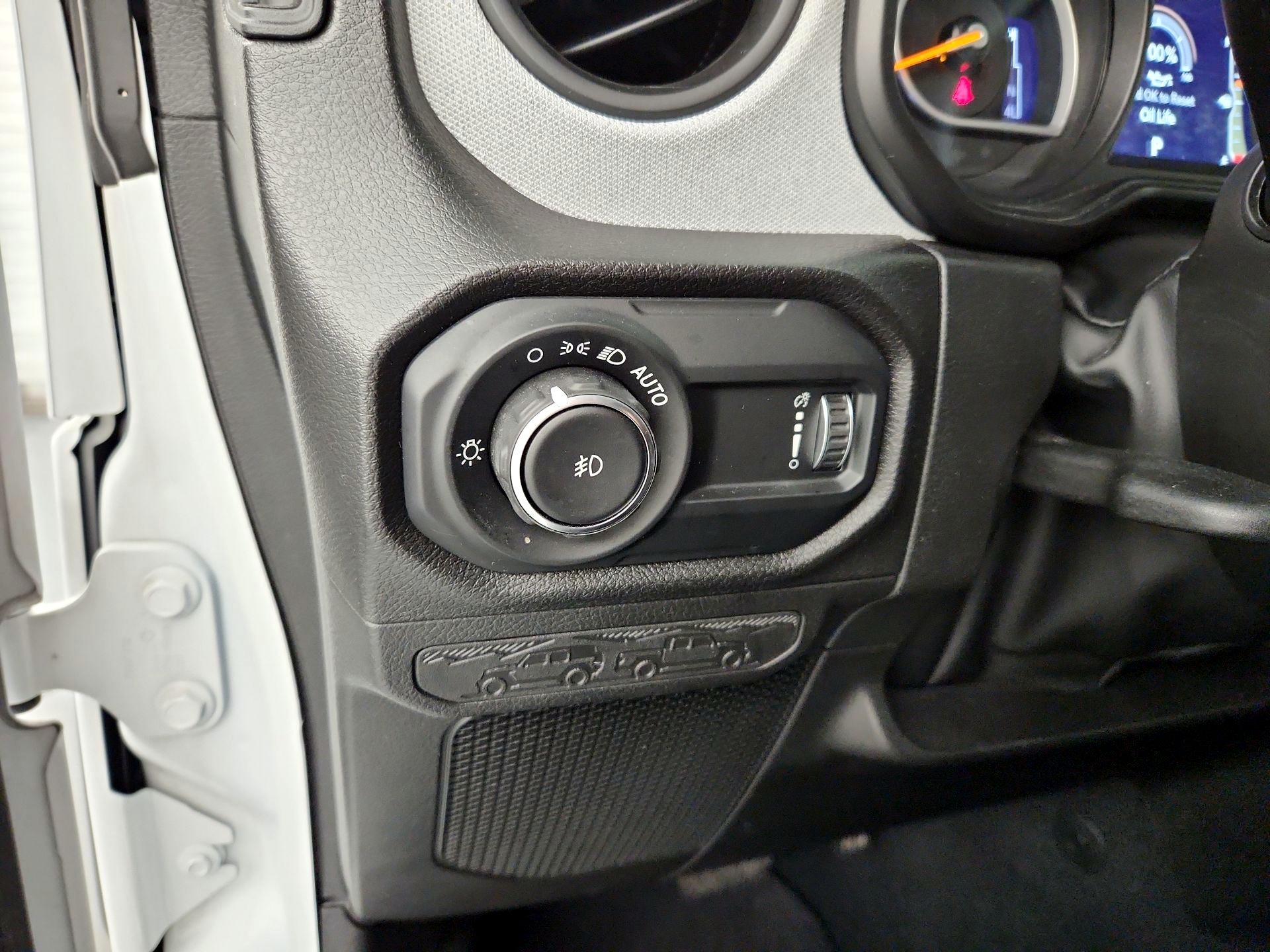 Thumbnail: 2024 Jeep Wrangler - 13