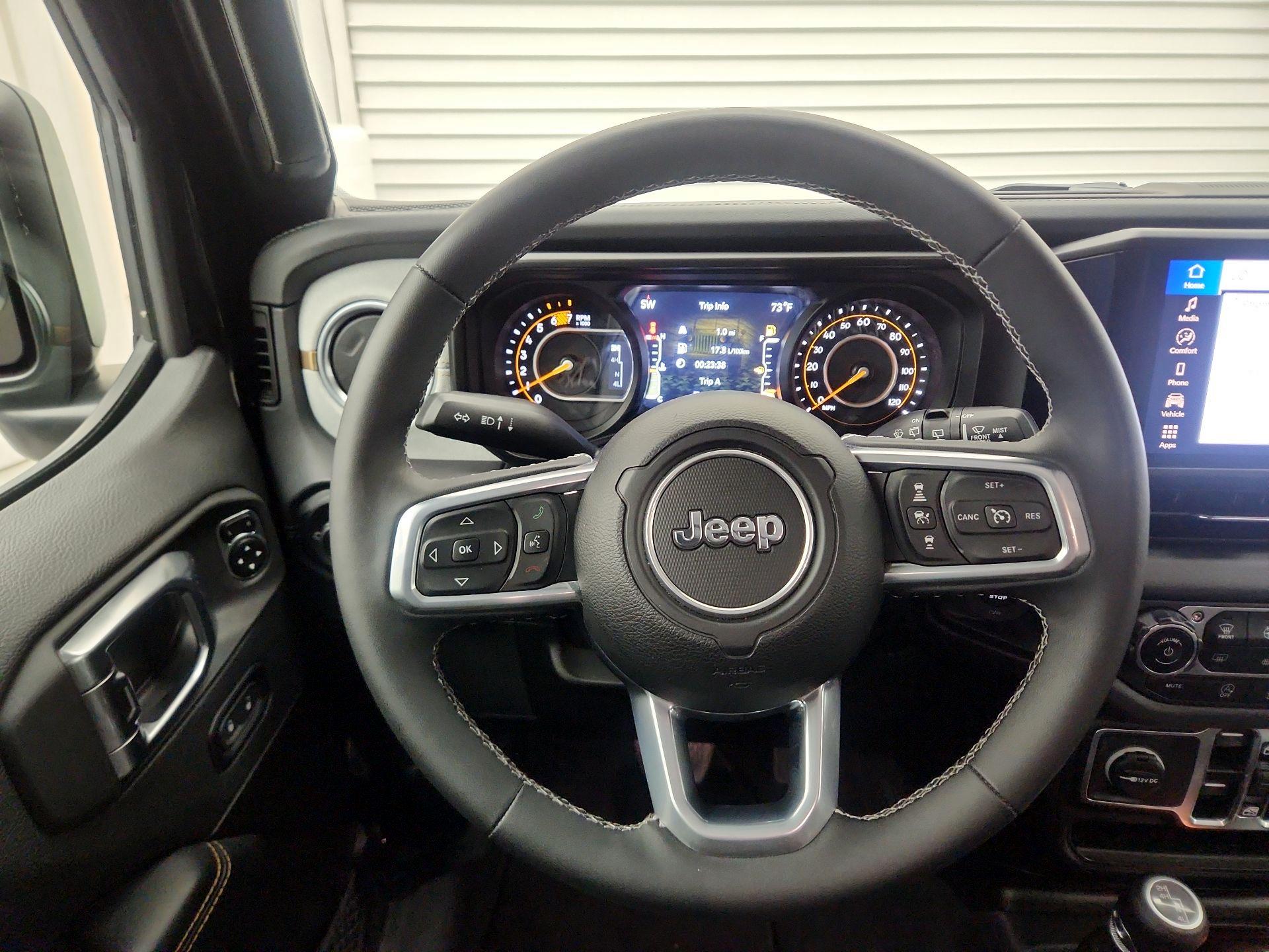 Thumbnail: 2025 Jeep Wrangler - 10
