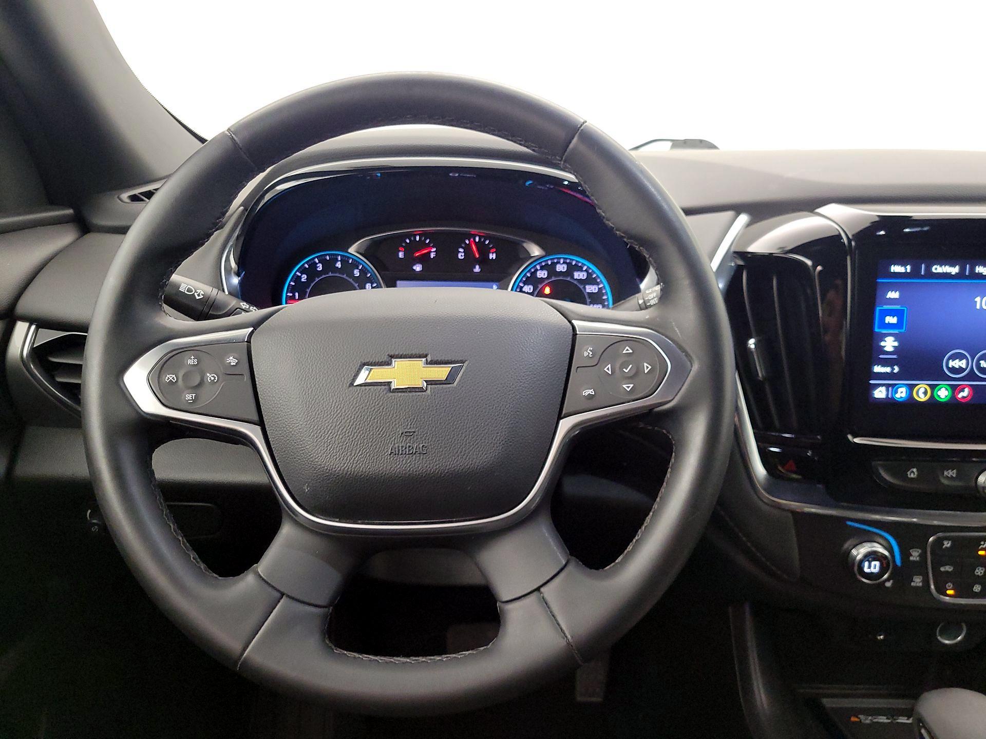 Thumbnail: 2023 Chevrolet Traverse - 10