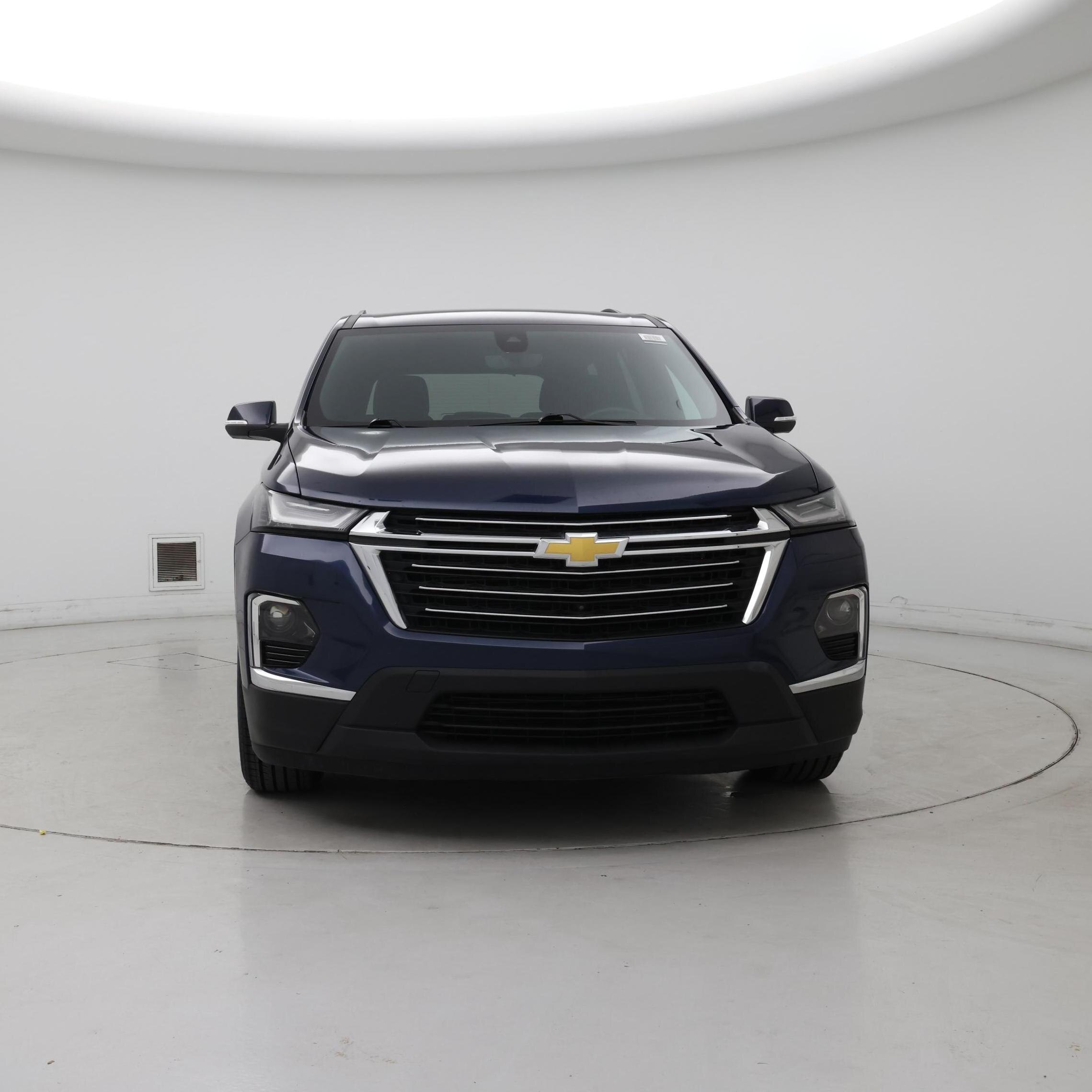 Thumbnail: 2023 Chevrolet Traverse - 5