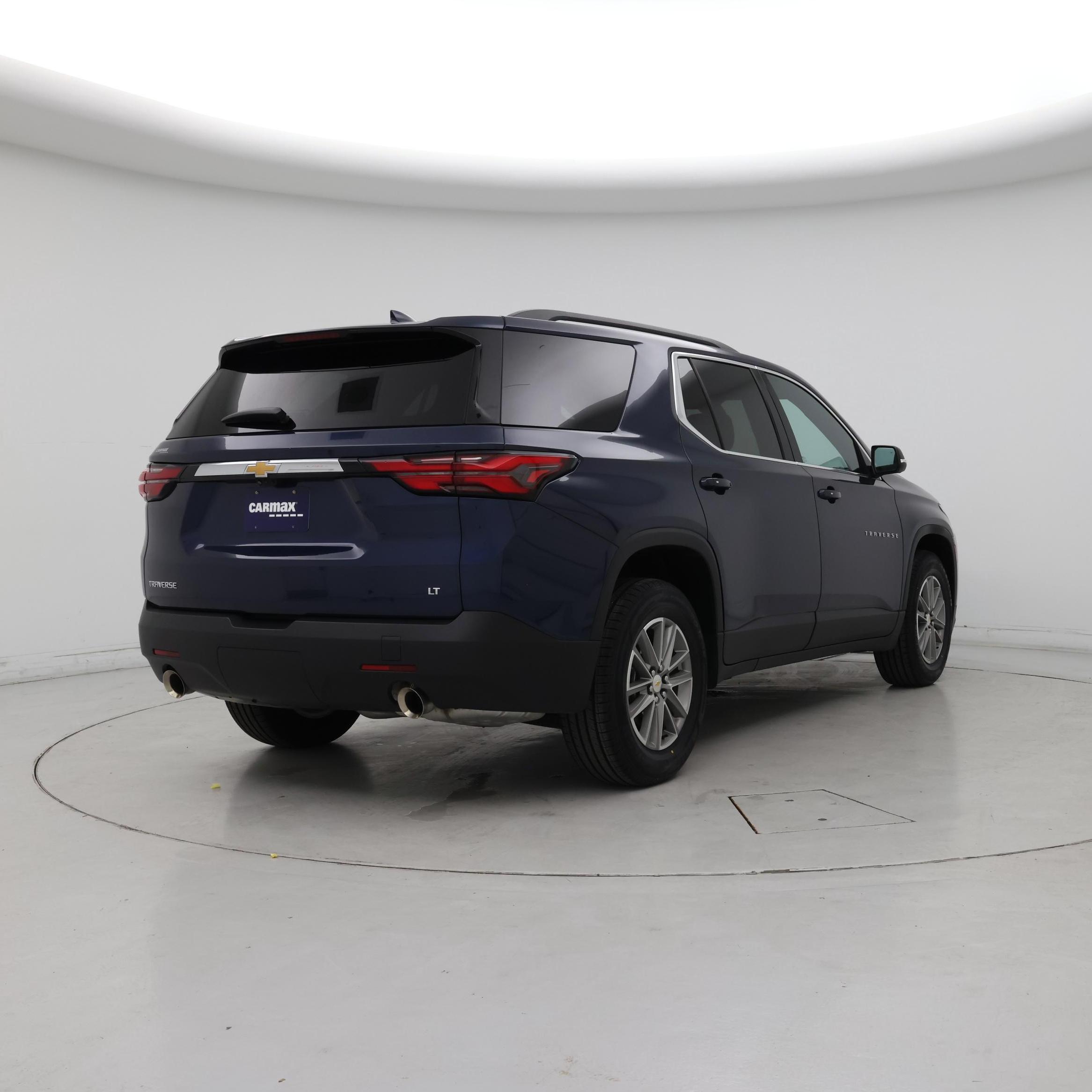 Thumbnail: 2023 Chevrolet Traverse - 8