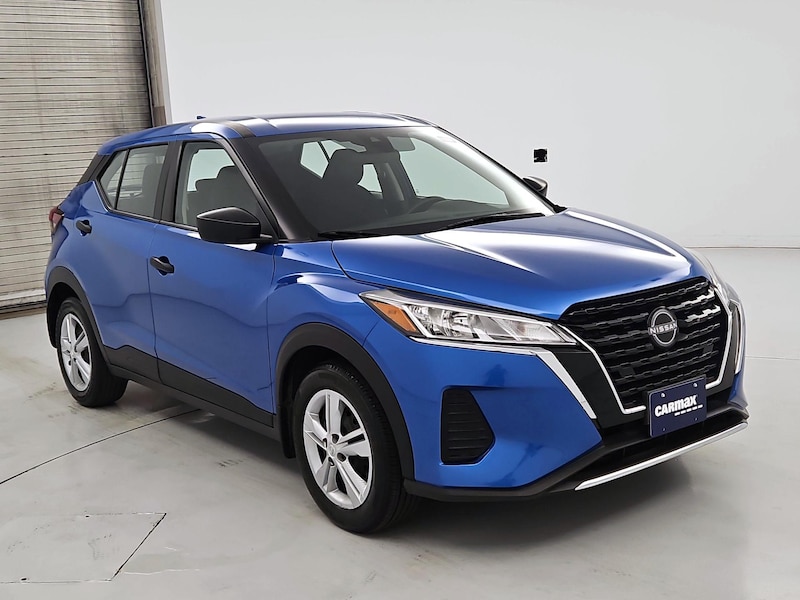 2023 Nissan Kicks S