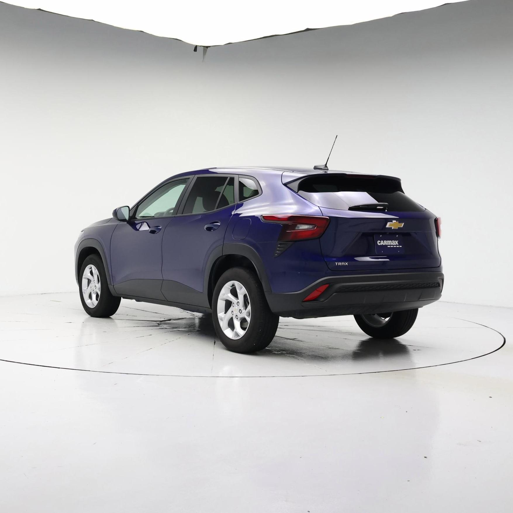 Thumbnail: 2024 Chevrolet Trax - 2