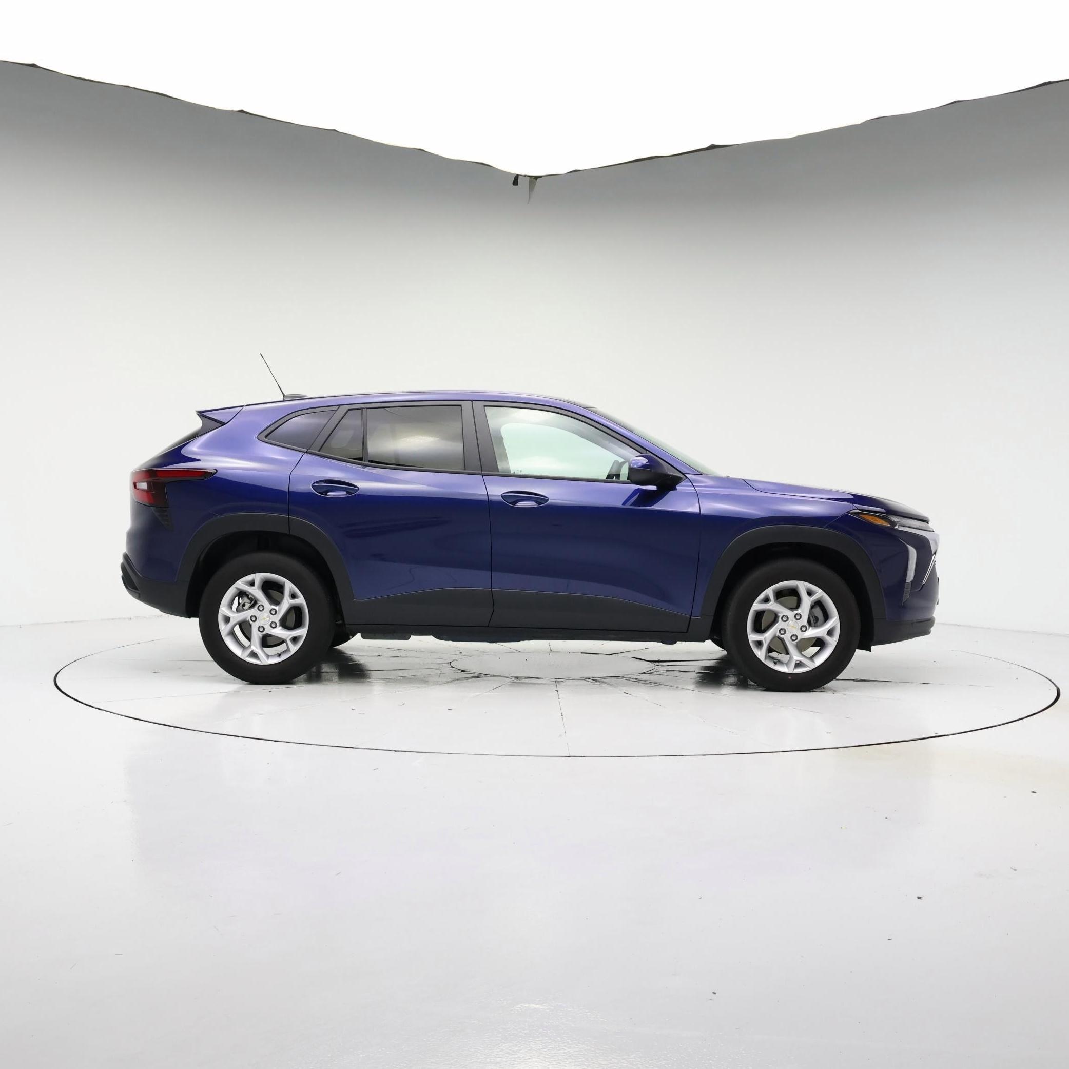 Thumbnail: 2024 Chevrolet Trax - 7