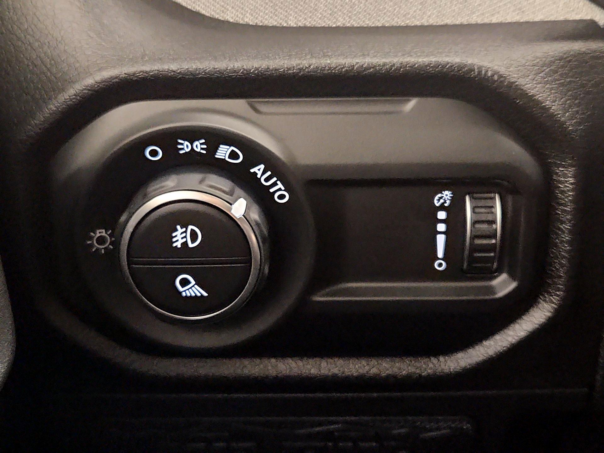 Thumbnail: 2024 Jeep Gladiator - 13
