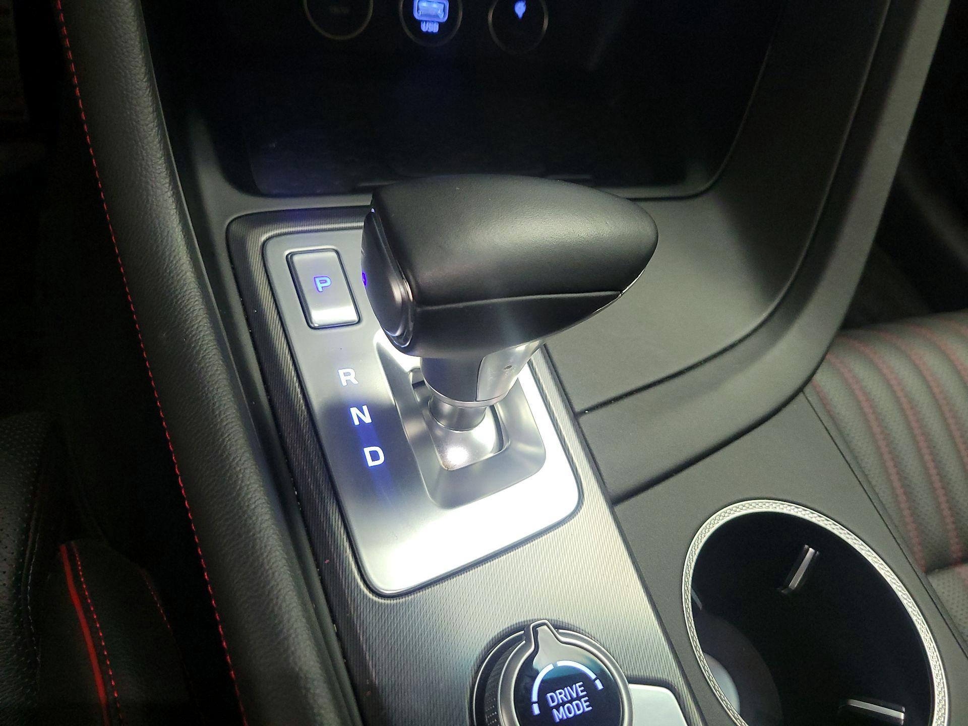 Thumbnail: 2025 Genesis G70 - 16