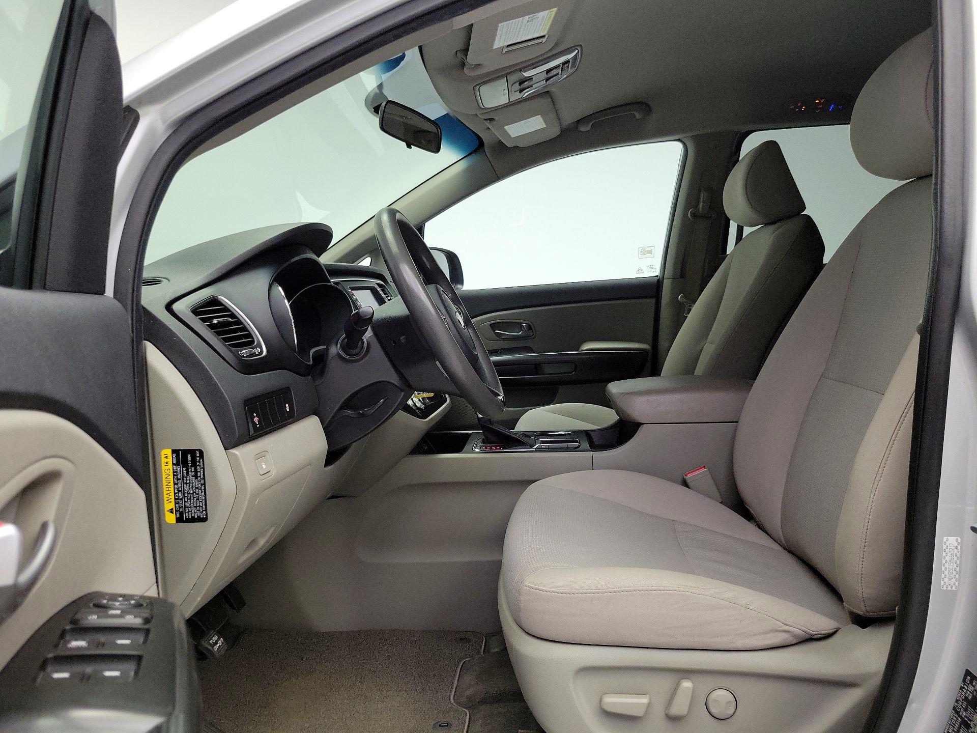 Thumbnail: 2021 Kia Sedona - 11