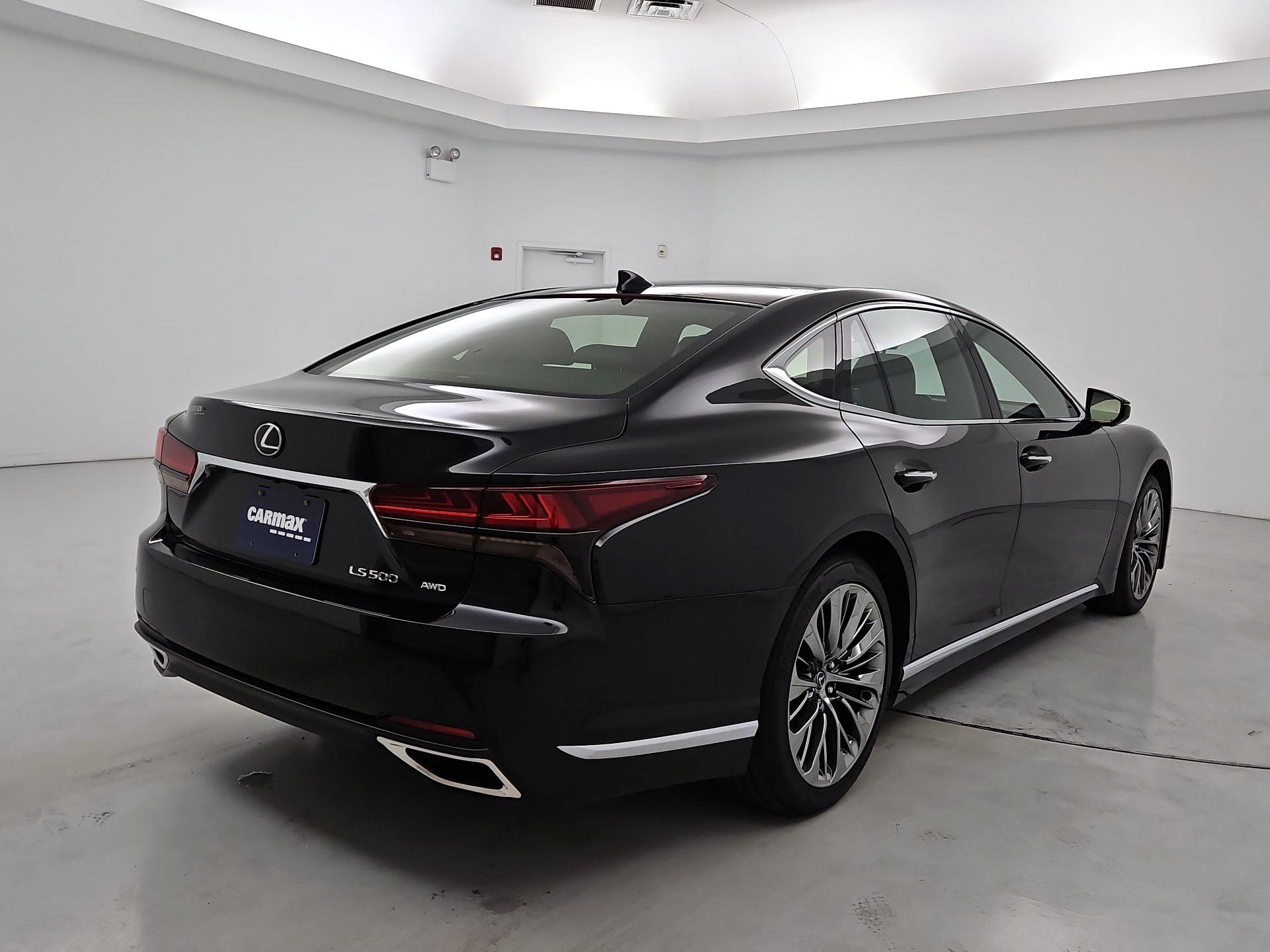 Thumbnail: 2023 Lexus LS - 5