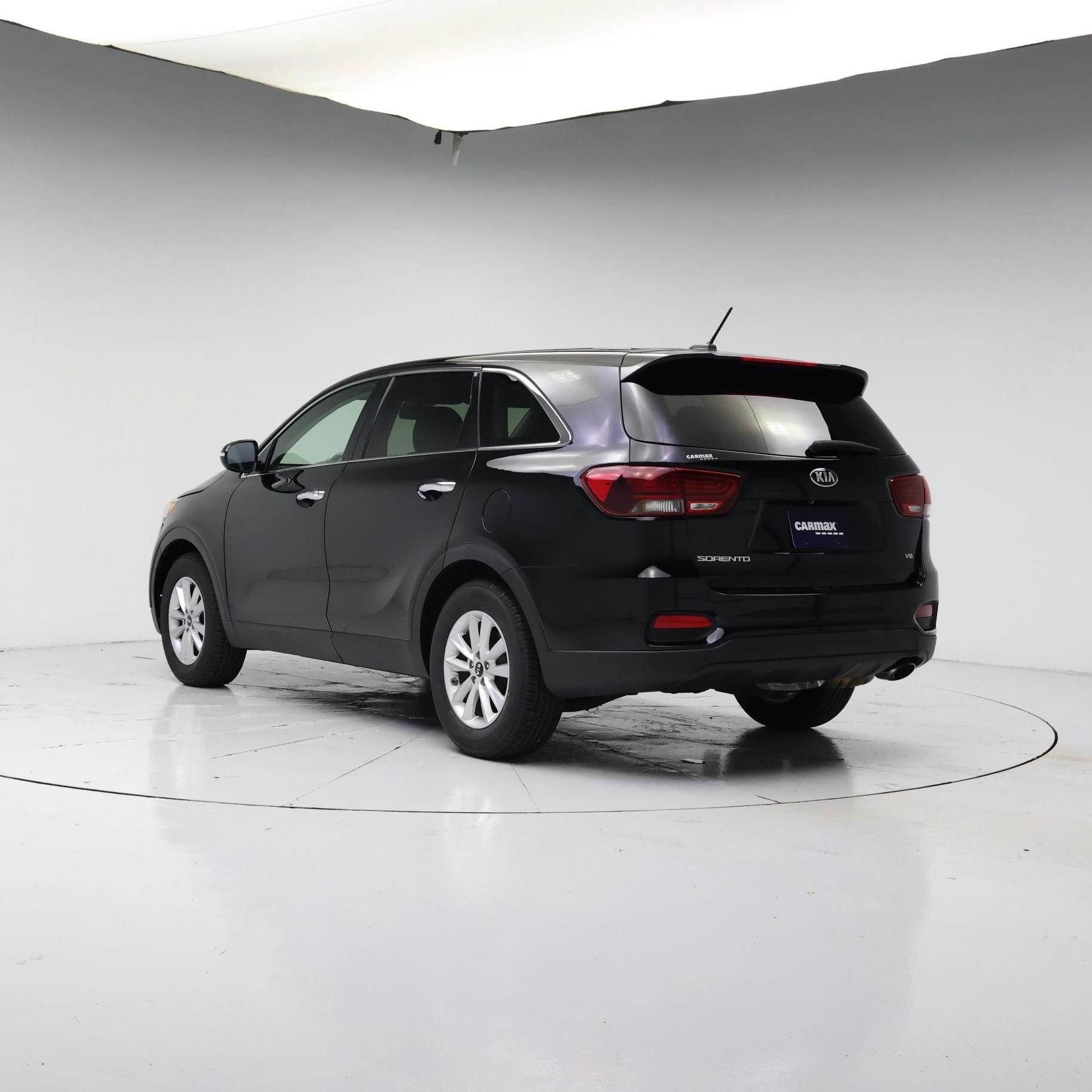 Thumbnail: 2019 Kia Sorento - 2