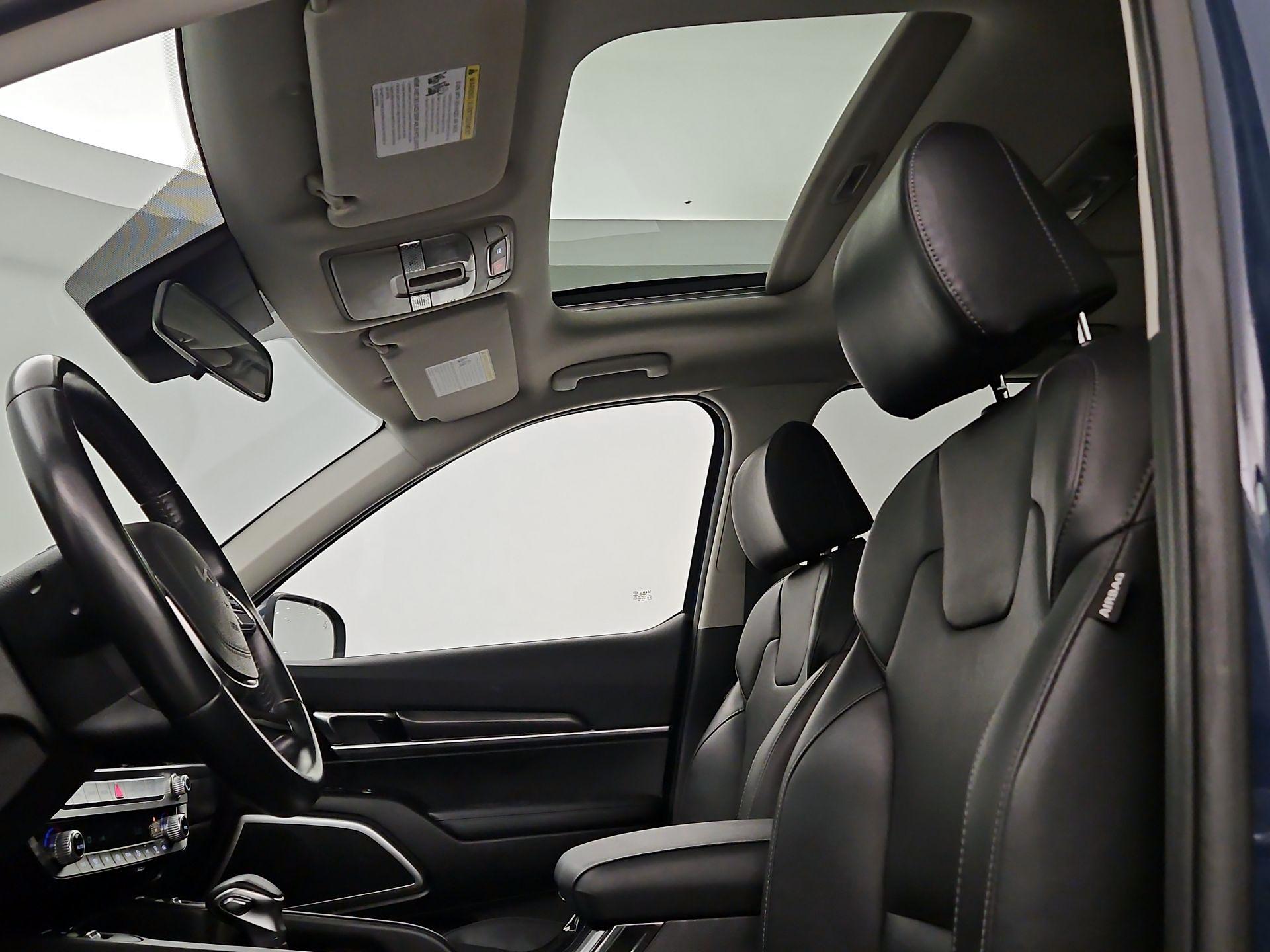 Thumbnail: 2023 Kia Telluride - 18