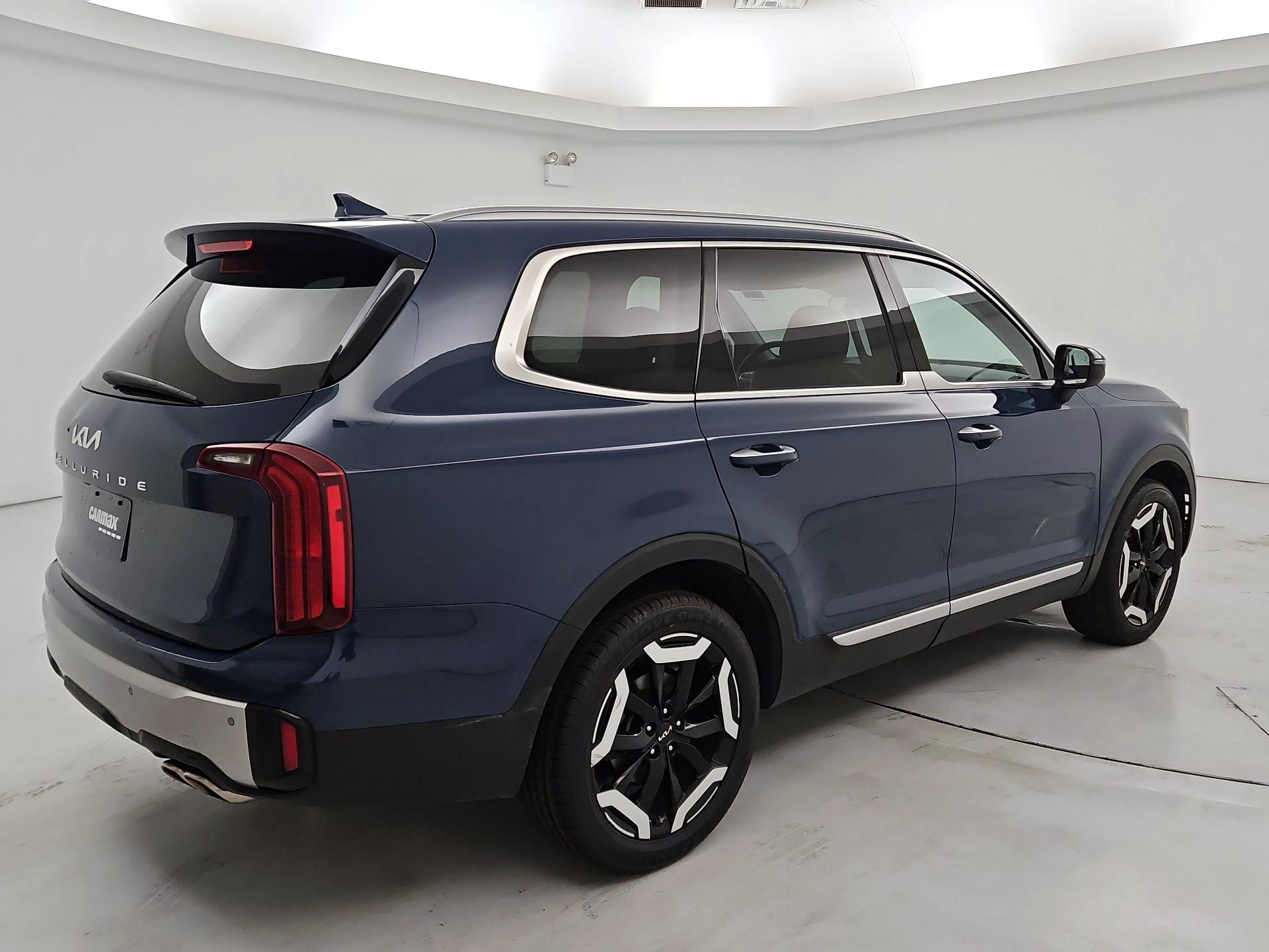 Thumbnail: 2023 Kia Telluride - 5