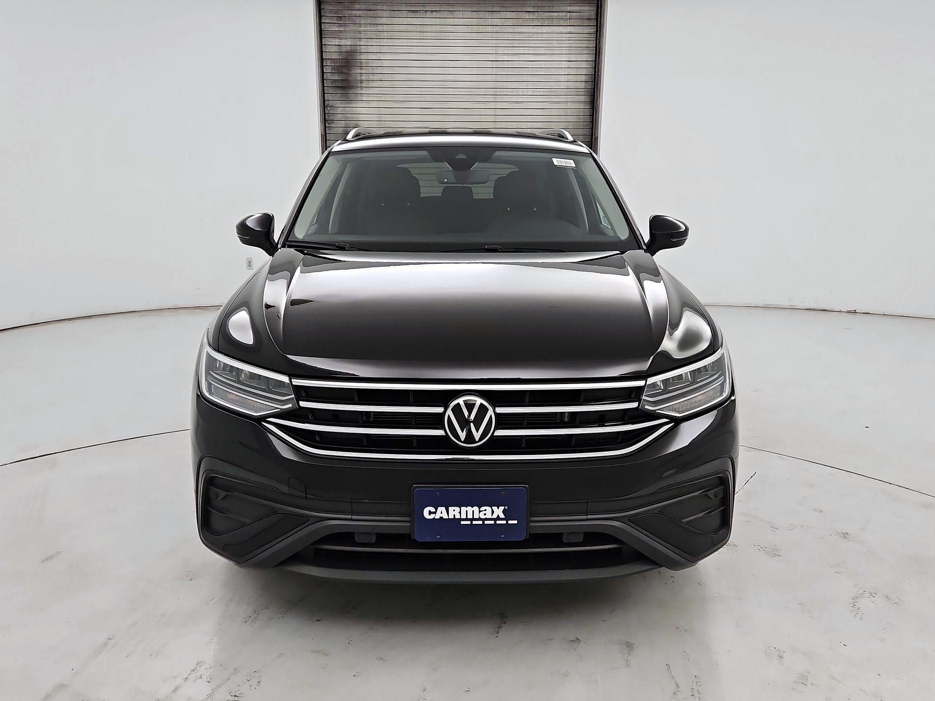 Thumbnail: 2024 Volkswagen Tiguan - 2