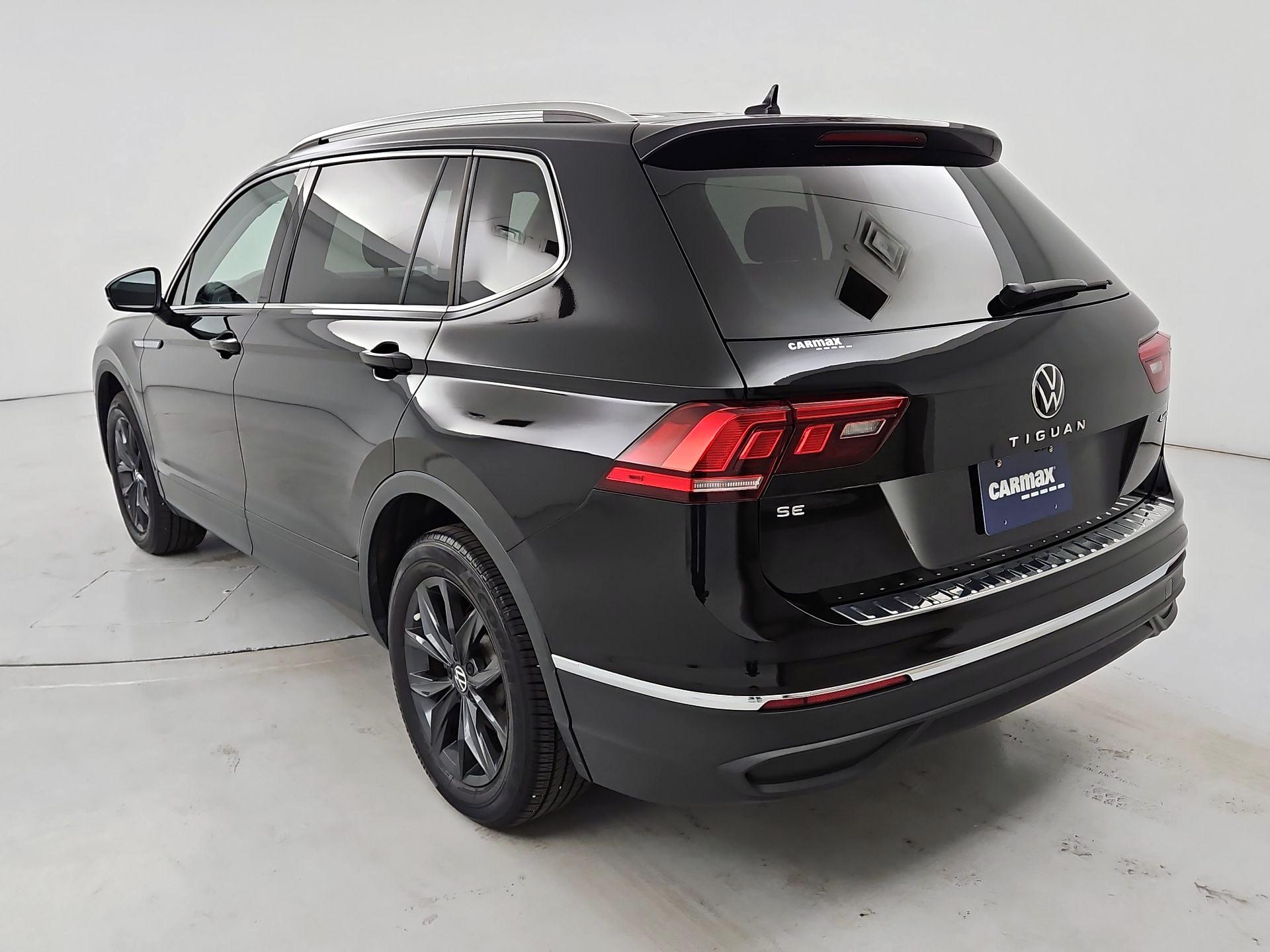 Thumbnail: 2024 Volkswagen Tiguan - 7