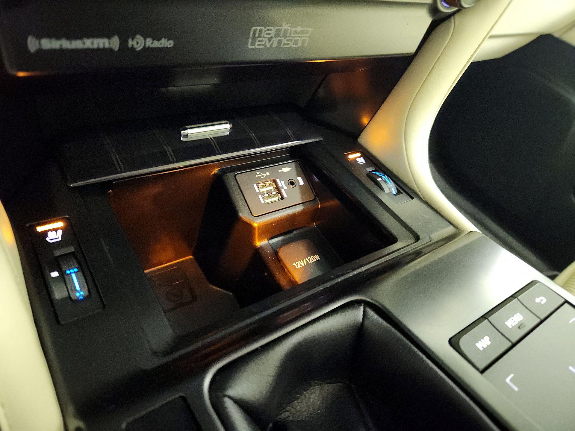 Thumbnail: 2023 Lexus GX - 19
