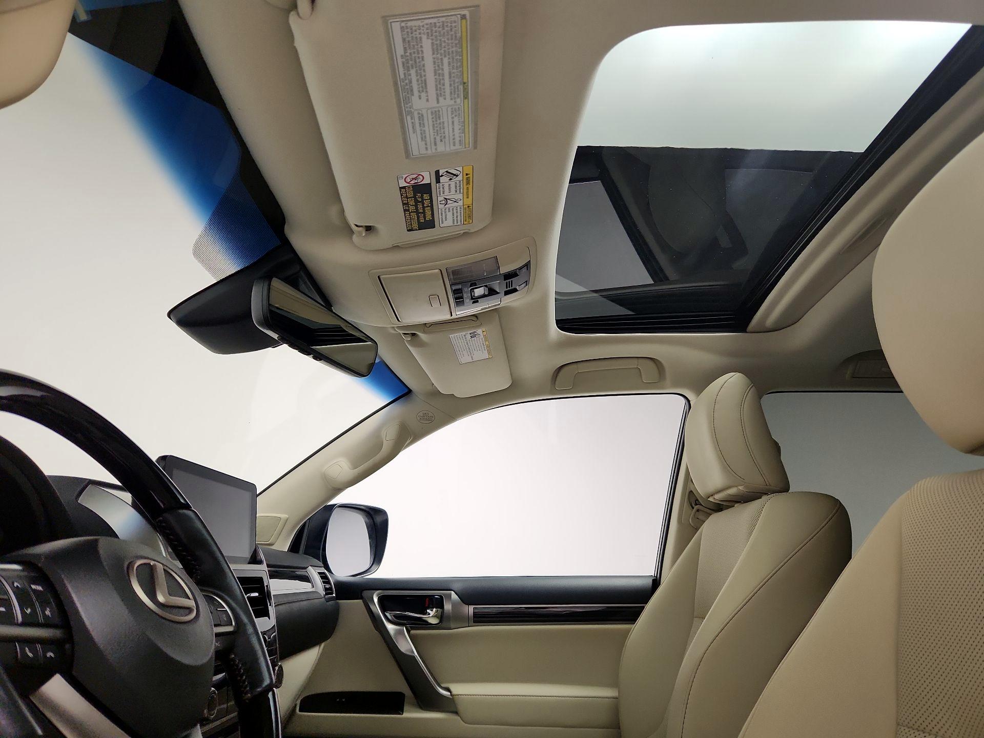 Thumbnail: 2023 Lexus GX - 20