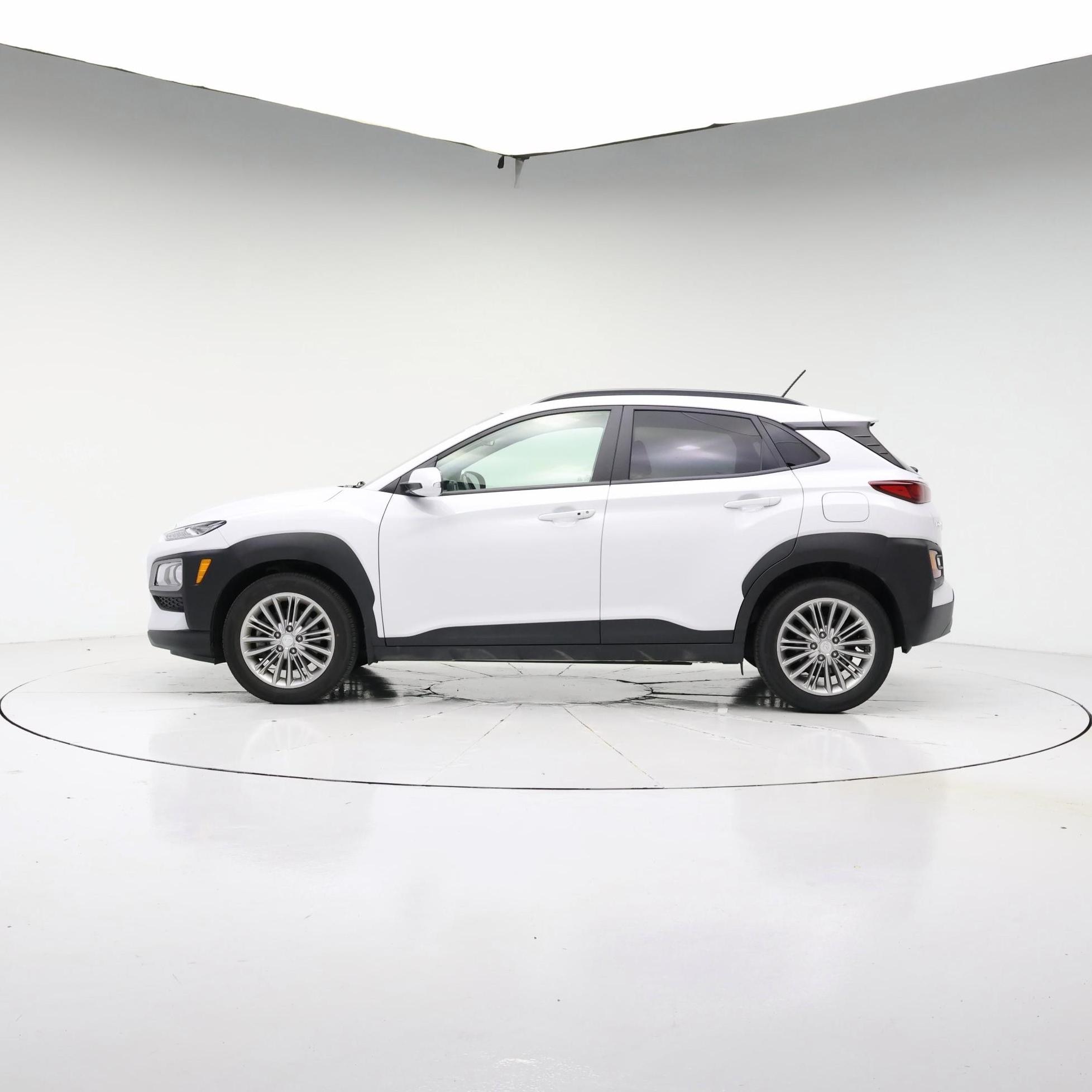 Thumbnail: 2021 Hyundai Kona - 3