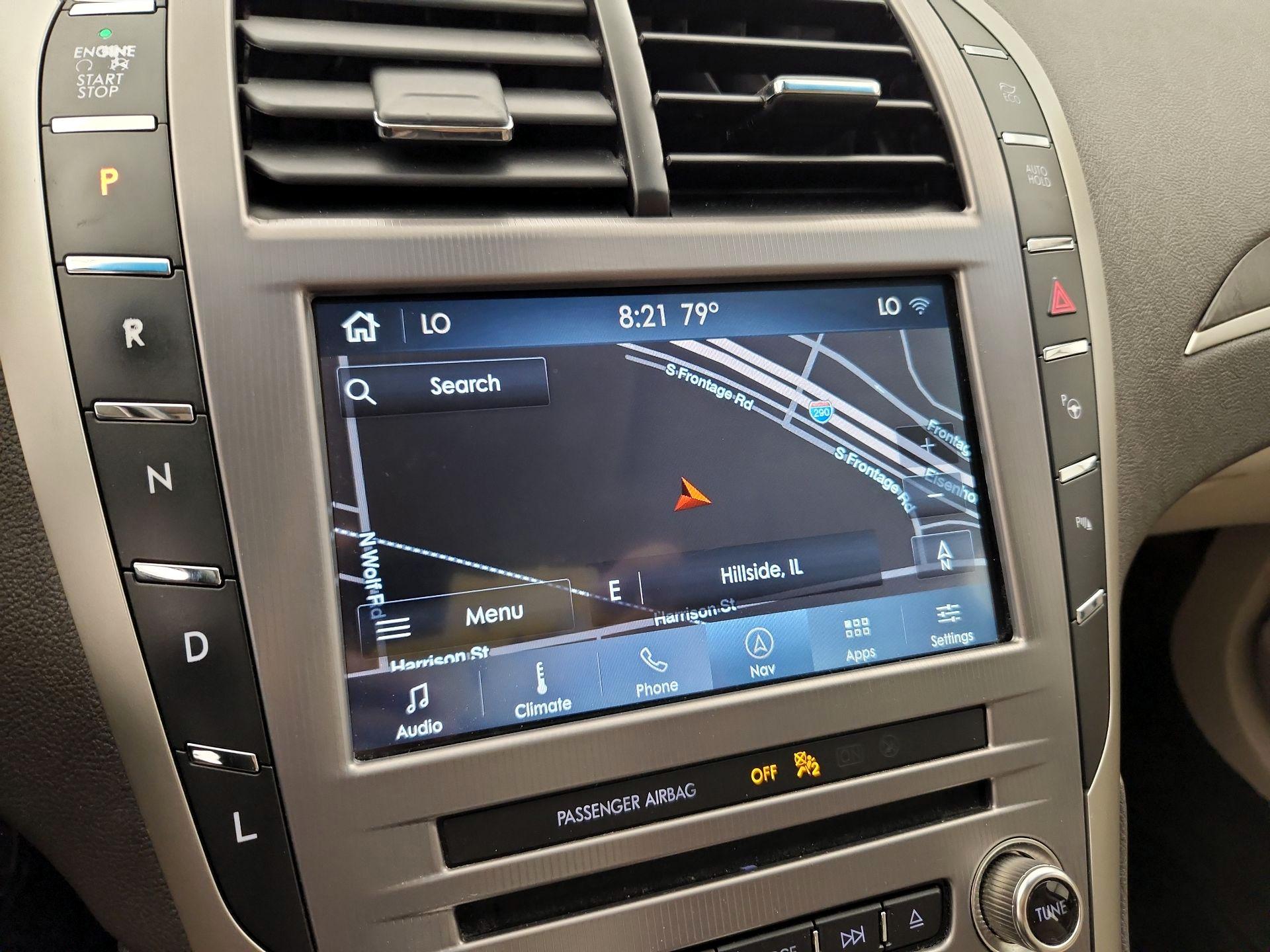 Thumbnail: 2020 Lincoln MKZ - 14