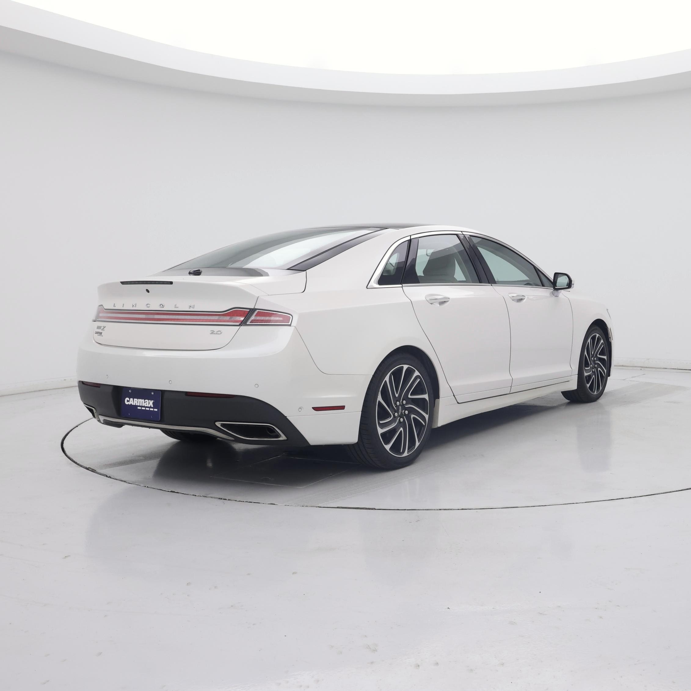 Thumbnail: 2020 Lincoln MKZ - 8