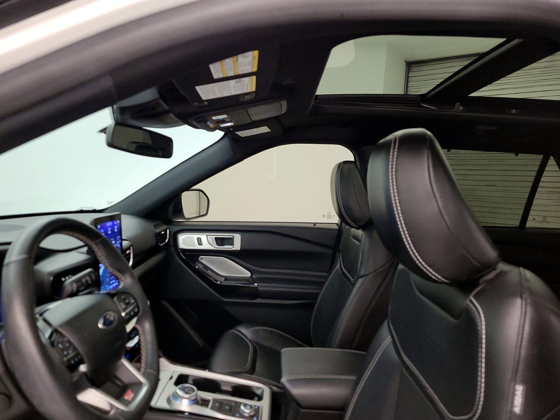 Thumbnail: 2022 Ford Explorer - 20