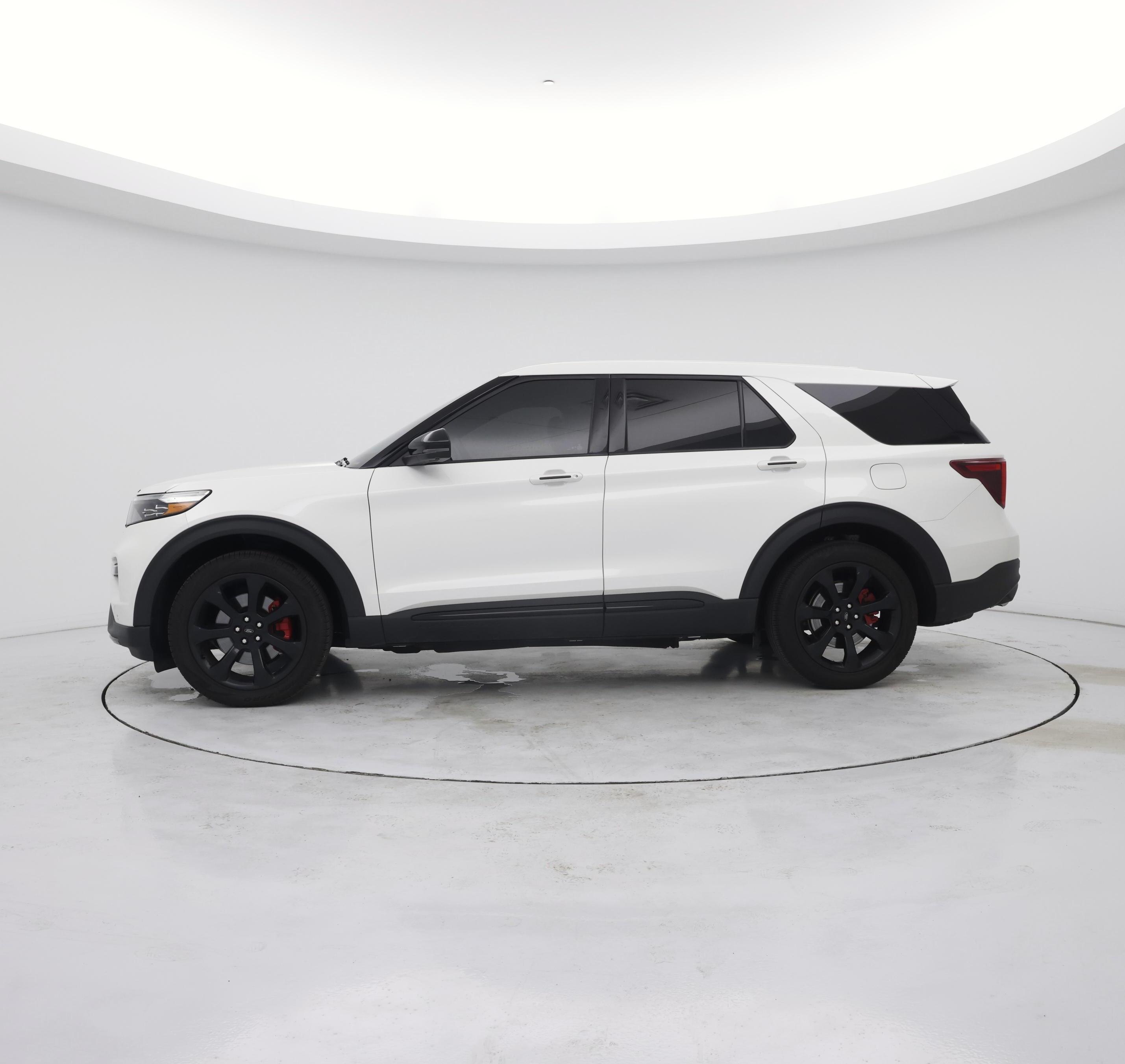 Thumbnail: 2022 Ford Explorer - 3