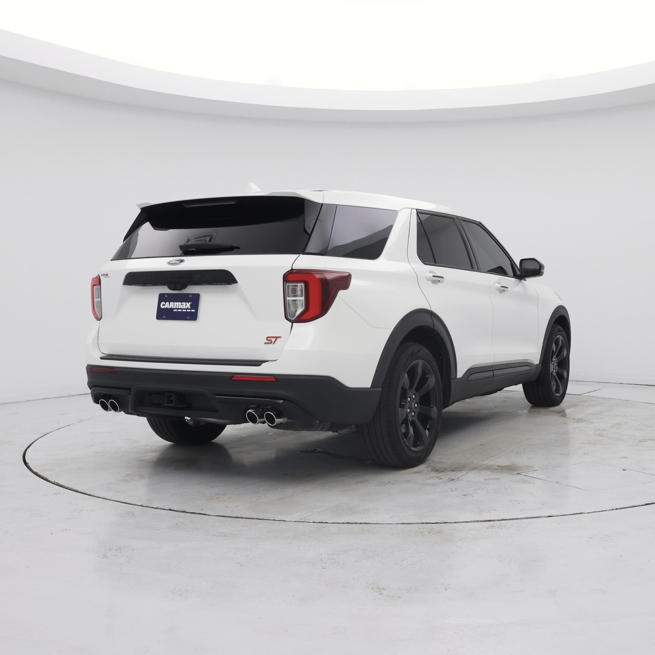 Thumbnail: 2022 Ford Explorer - 8