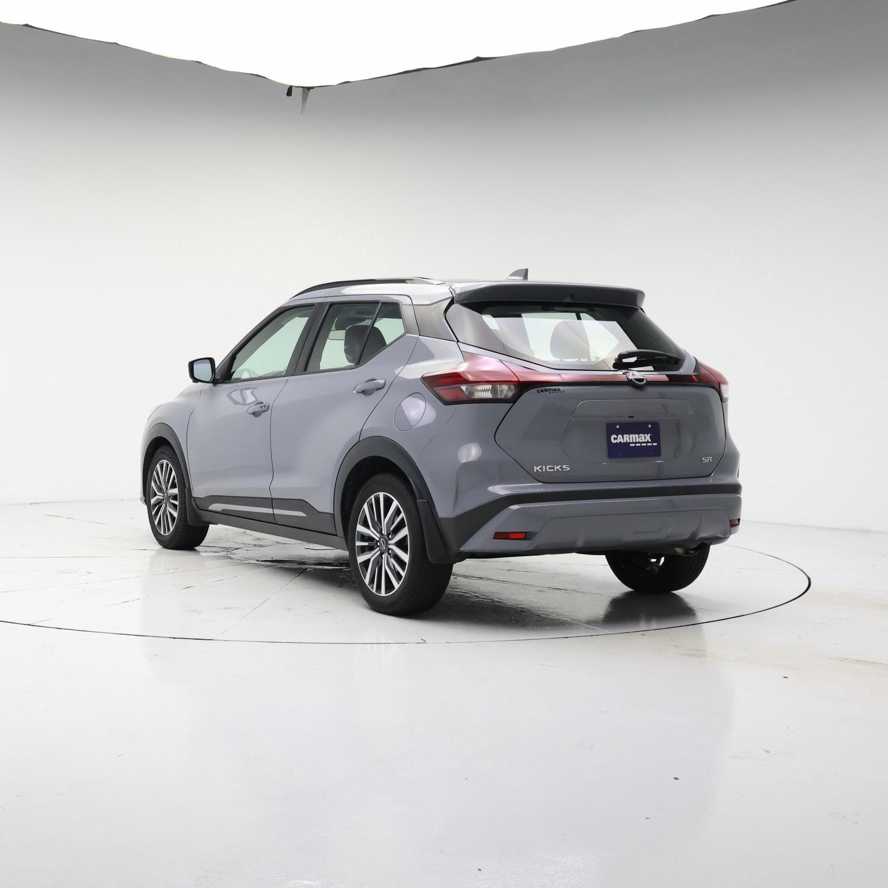 Thumbnail: 2024 Nissan Kicks - 2