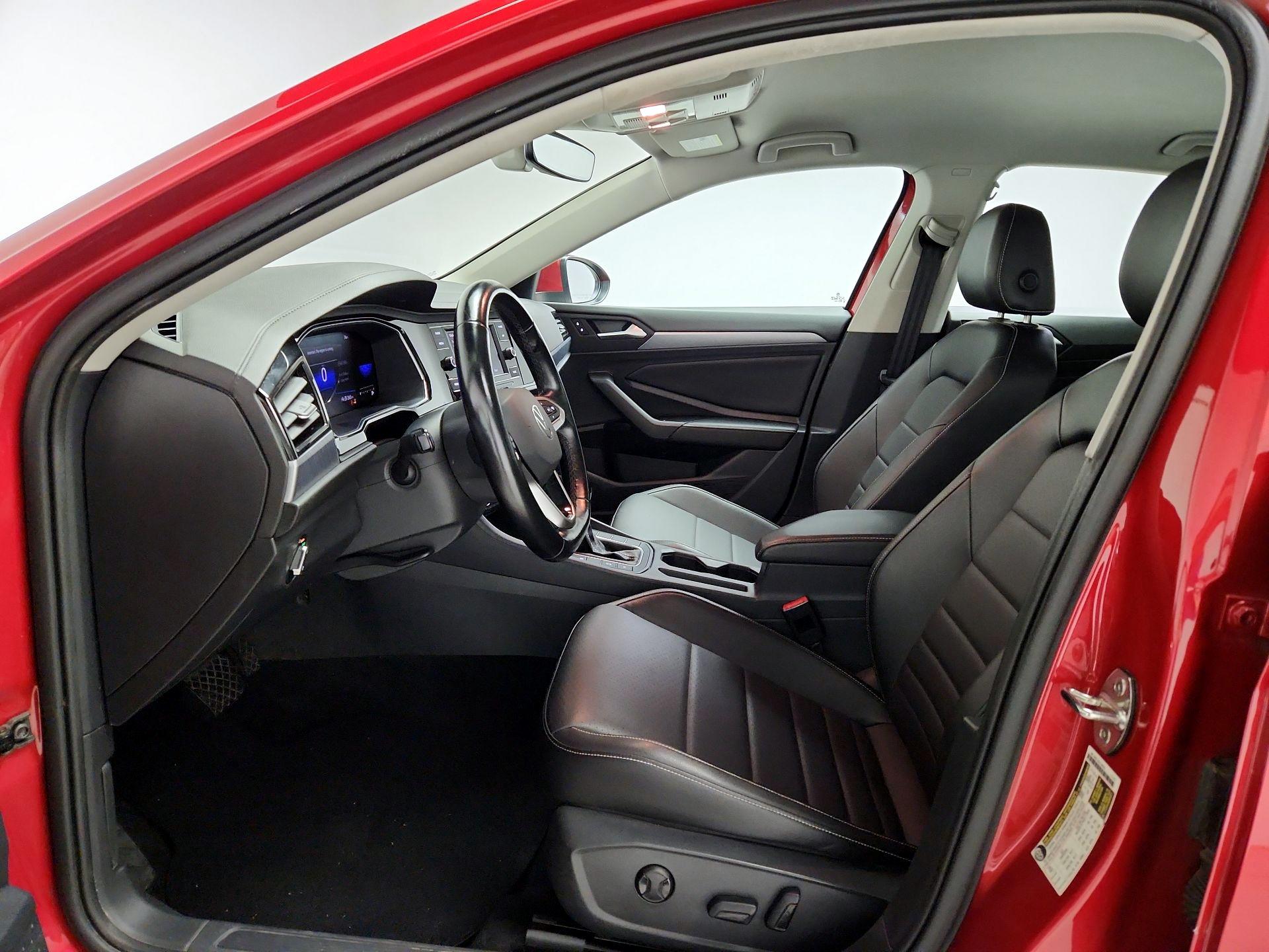Thumbnail: 2023 Volkswagen Jetta - 11