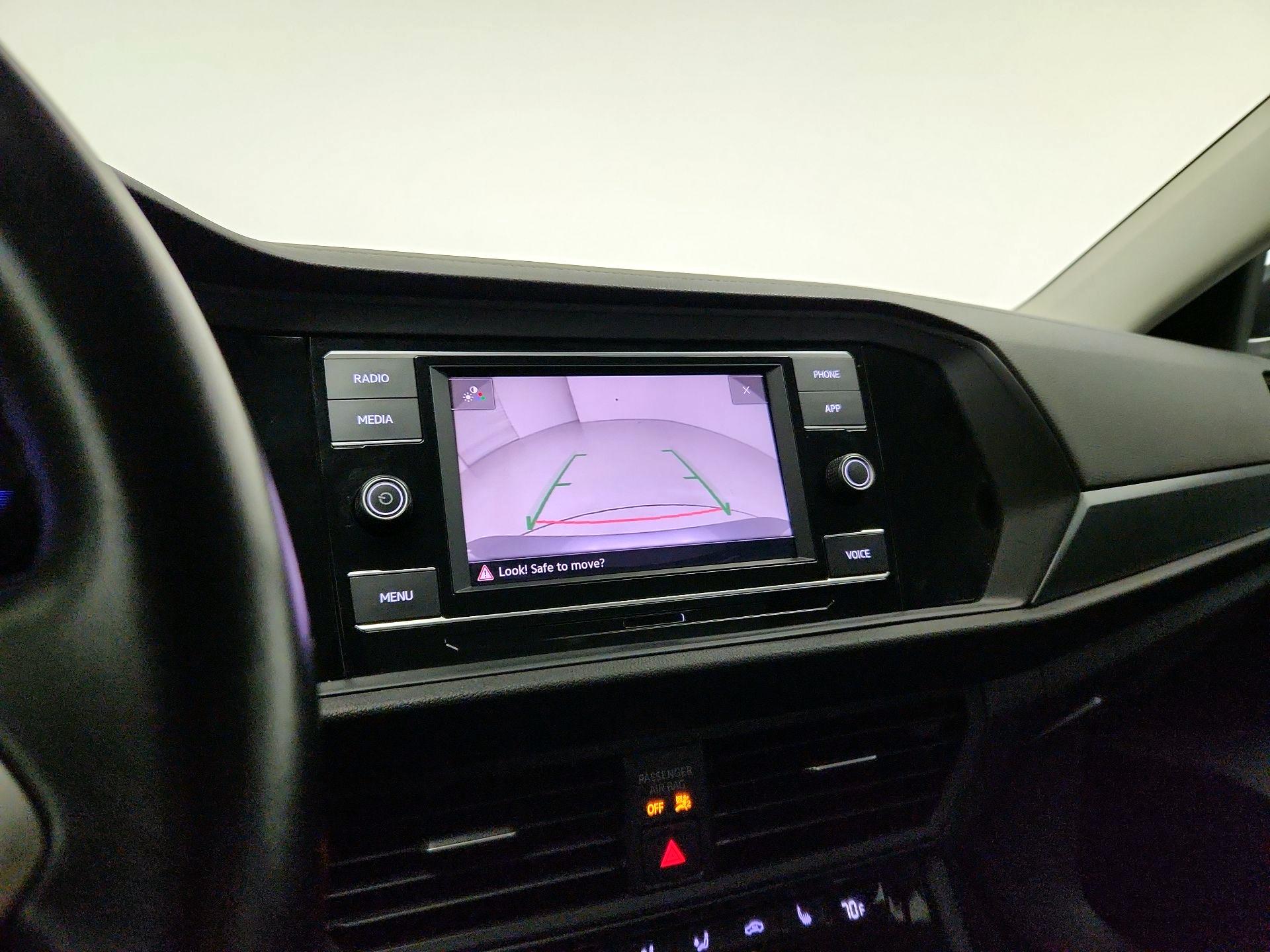 Thumbnail: 2023 Volkswagen Jetta - 14