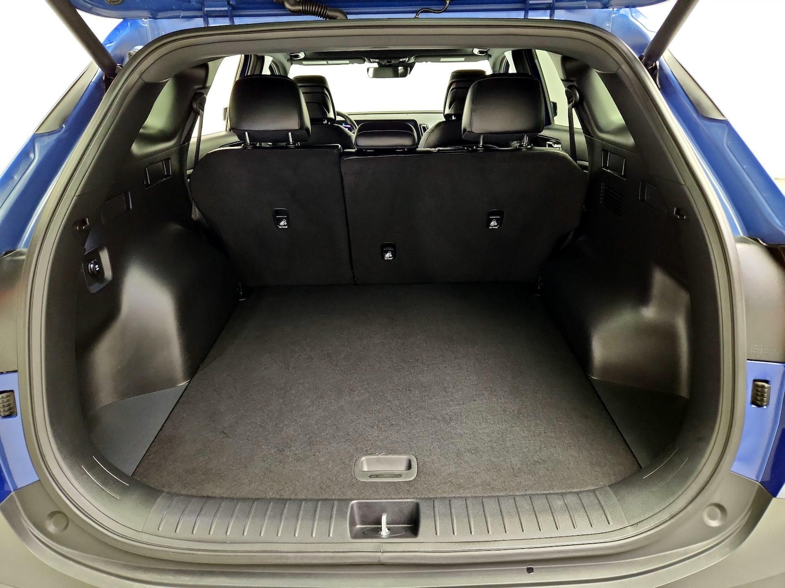 2025 Kia Sportage X-Line - Photo 23