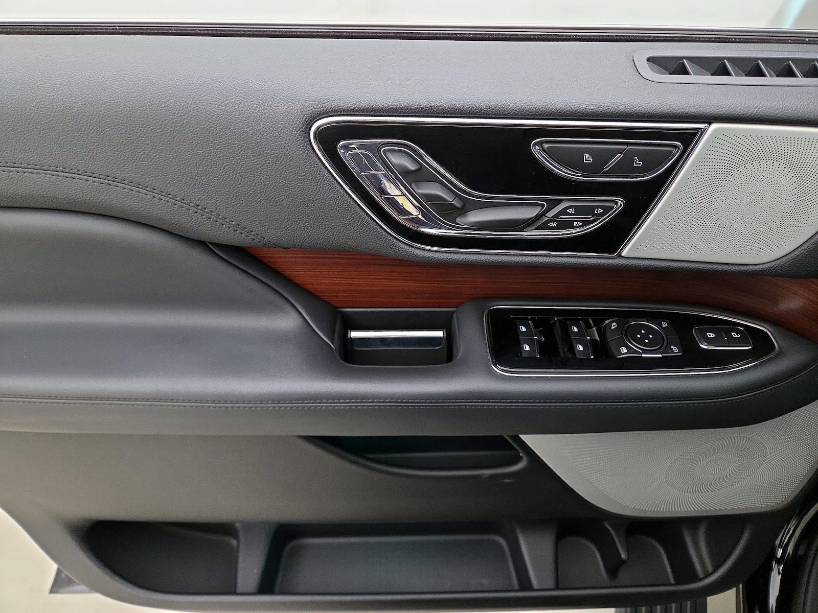 2022 Lincoln Navigator Reserve - Photo 13