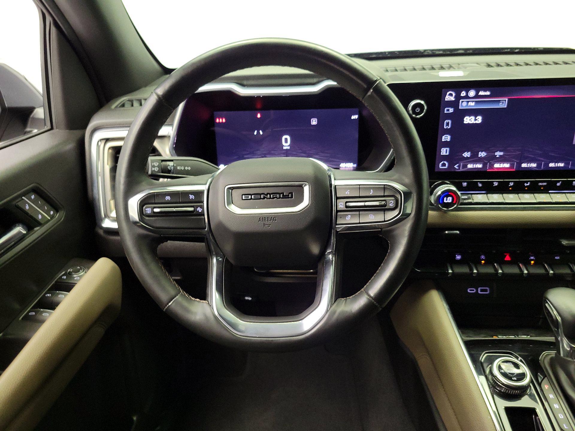 Thumbnail: 2025 GMC Canyon - 10