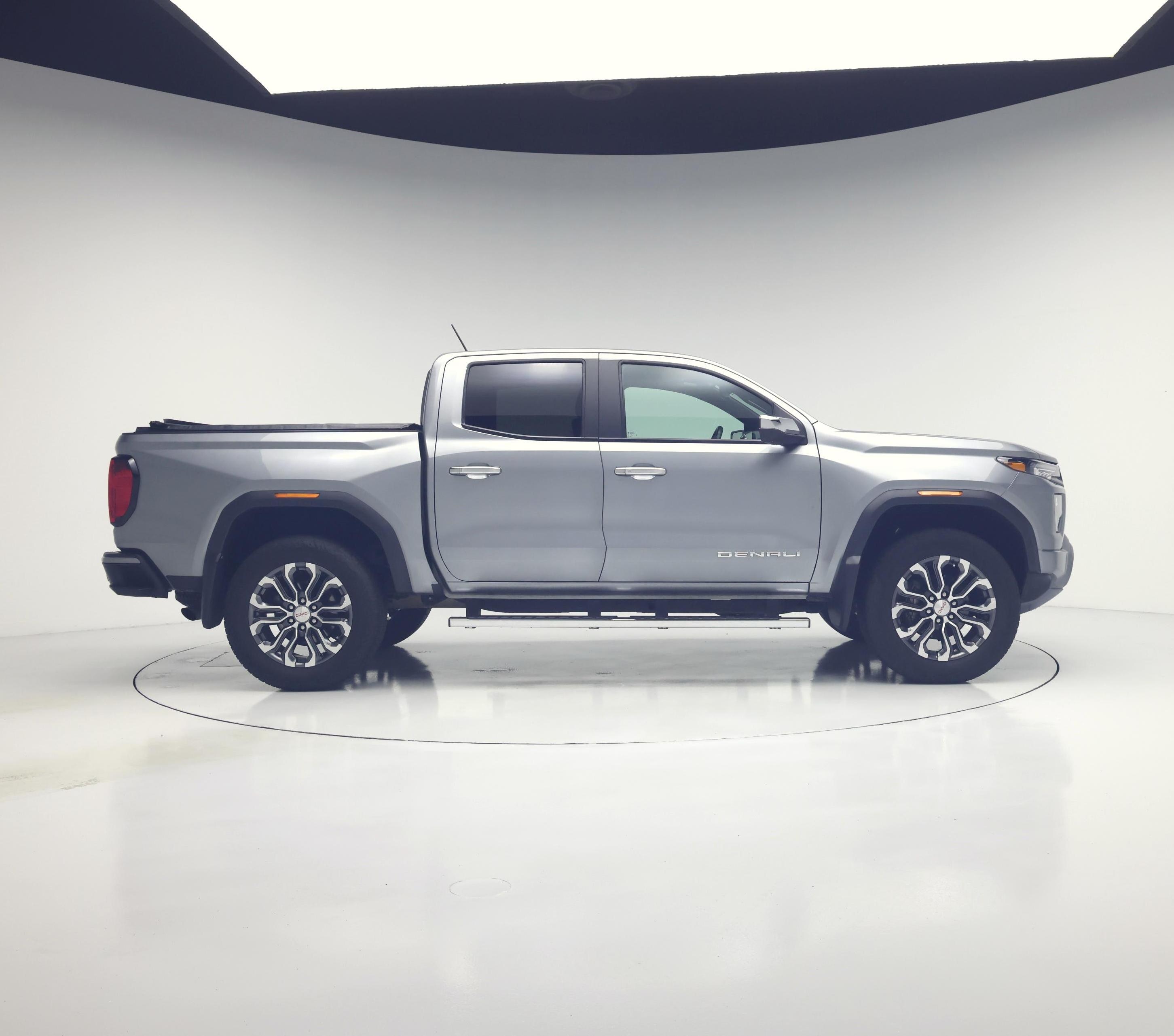 Thumbnail: 2023 GMC Canyon - 7