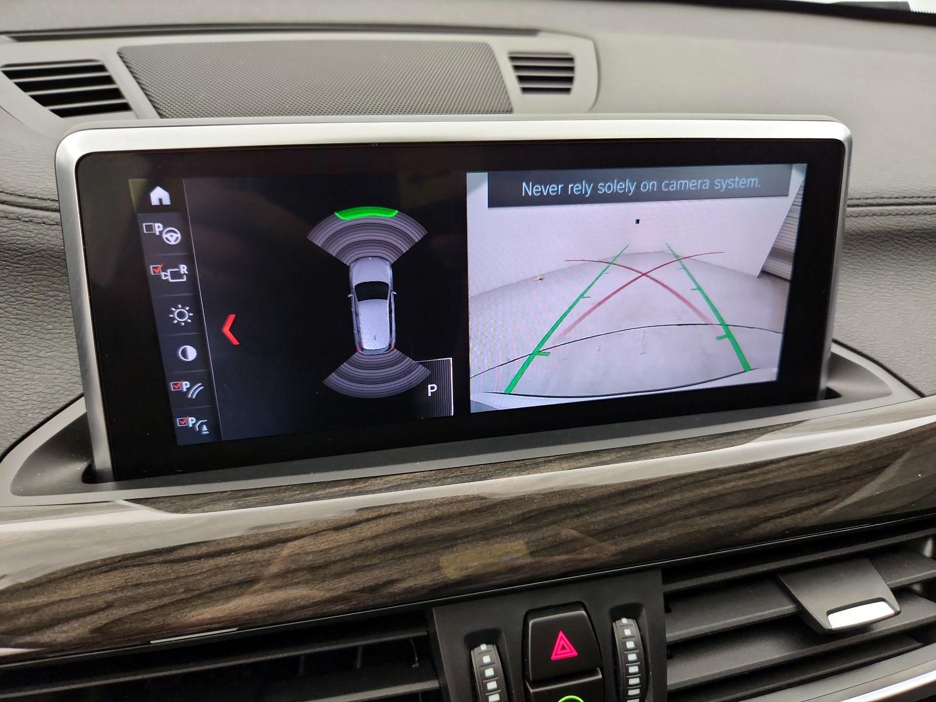 Thumbnail: 2020 BMW X1 - 15