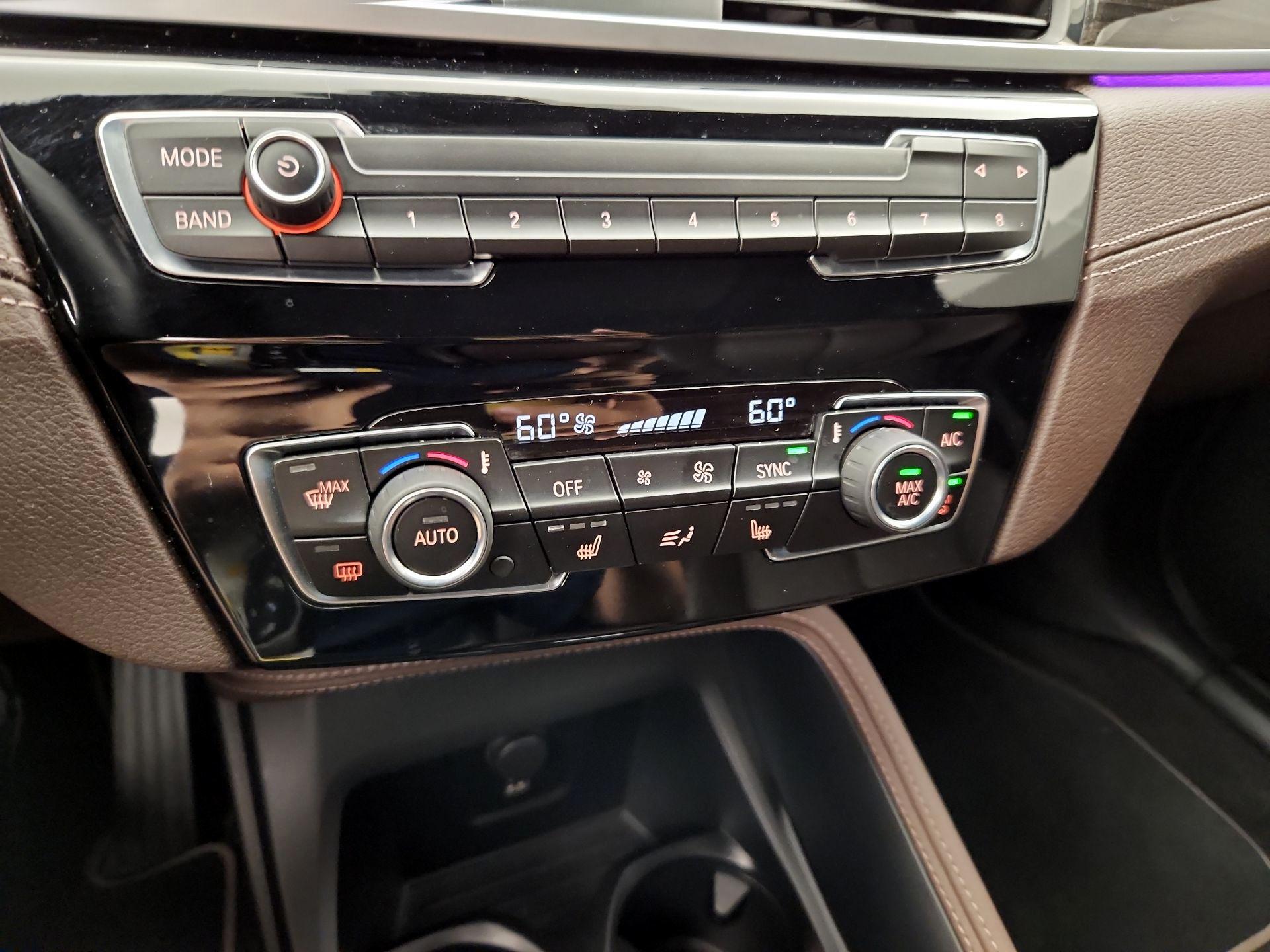 Thumbnail: 2020 BMW X1 - 17