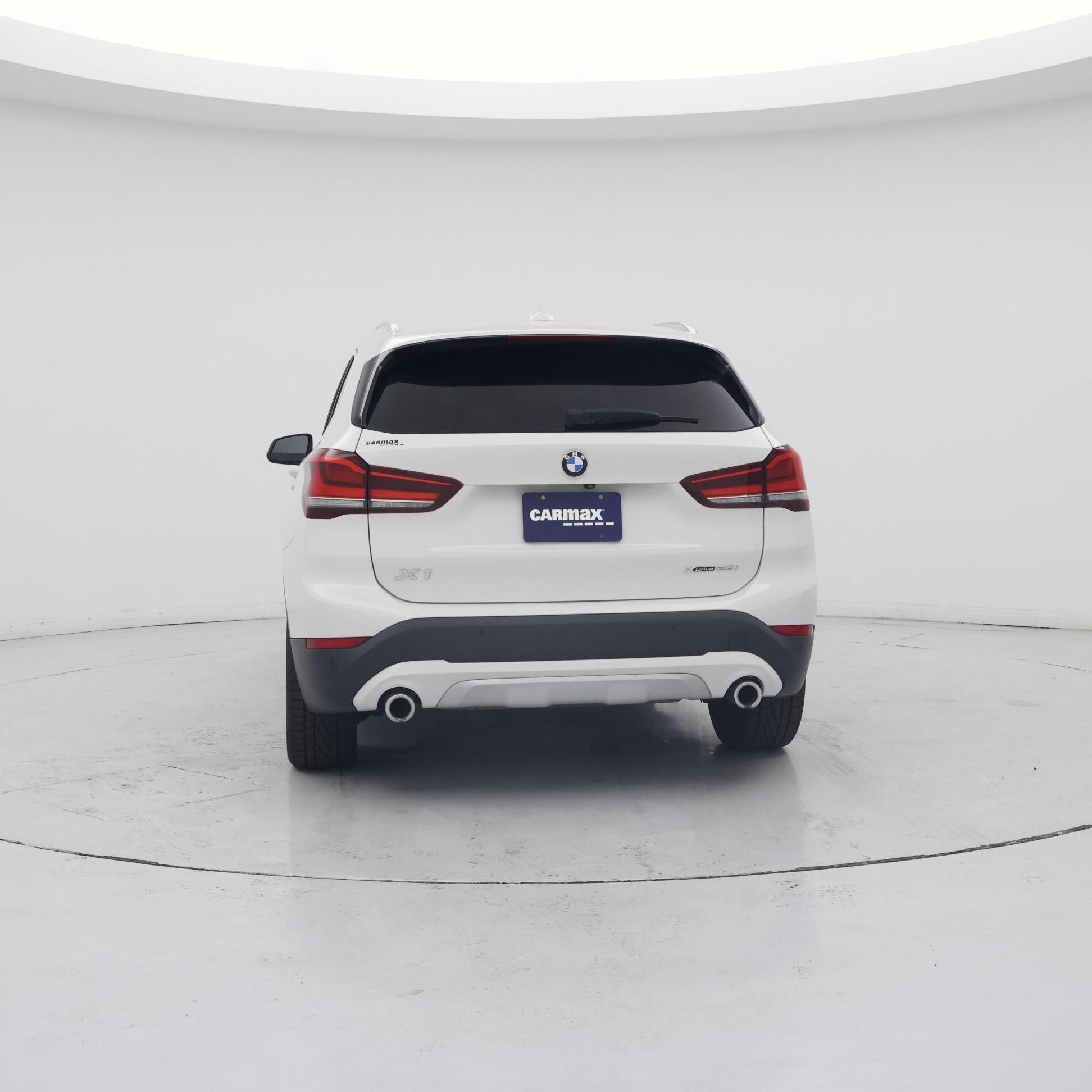 Thumbnail: 2020 BMW X1 - 6