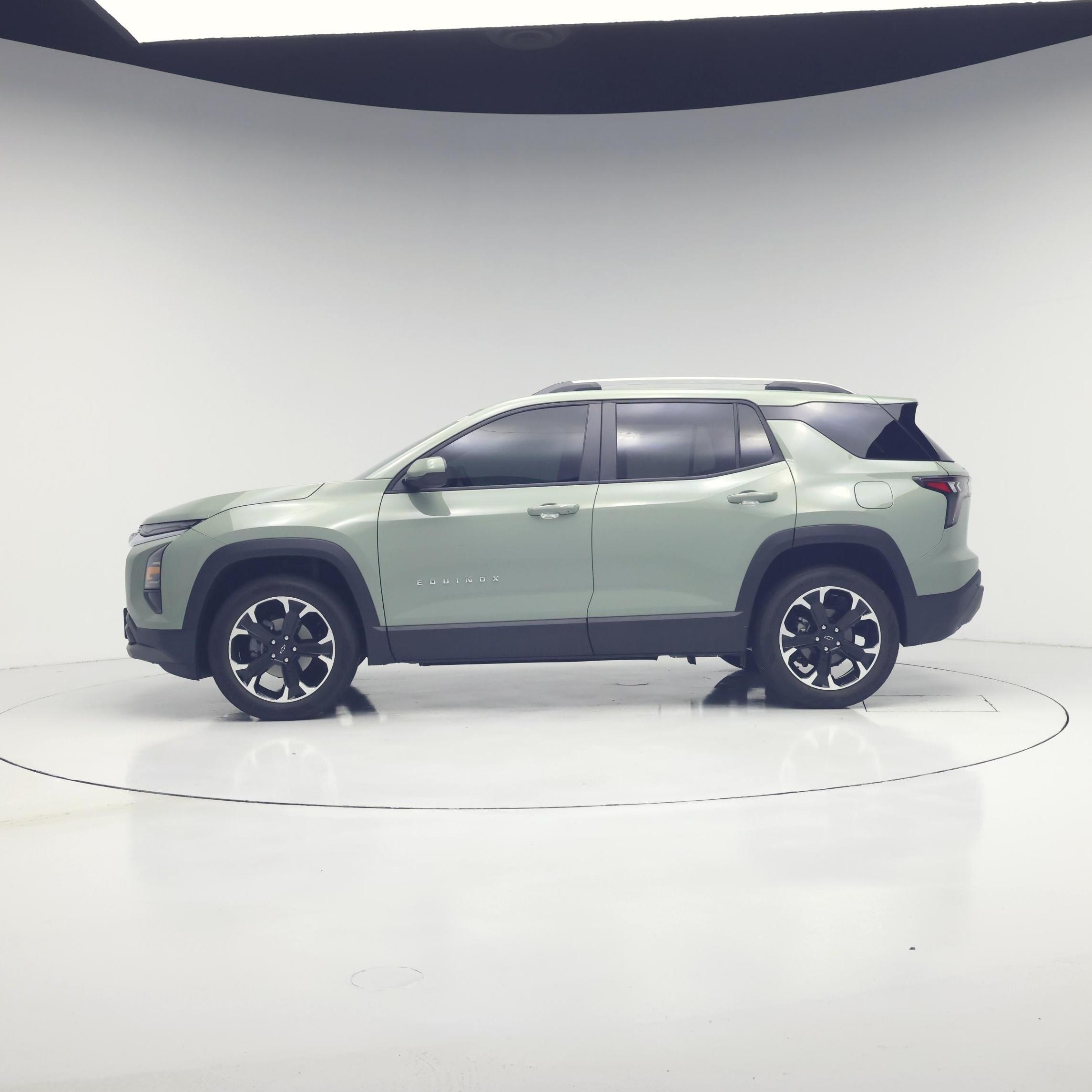 Thumbnail: 2025 Chevrolet Equinox - 3