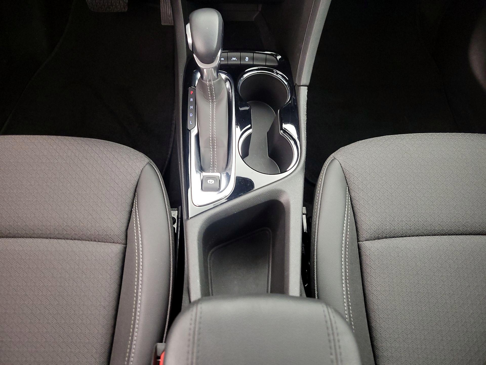 Thumbnail: 2023 Buick Encore GX - 17