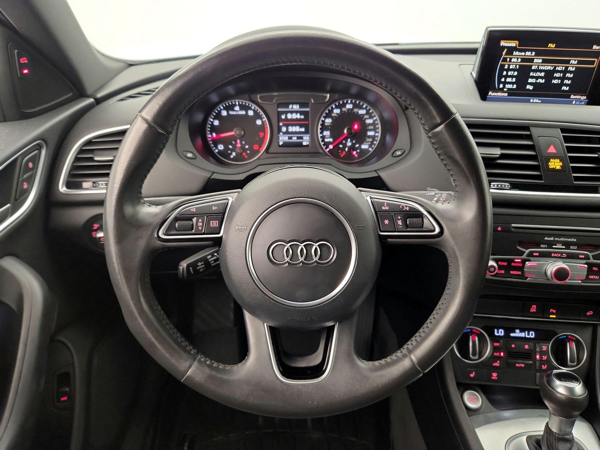 Thumbnail: 2016 Audi Q3 - 10