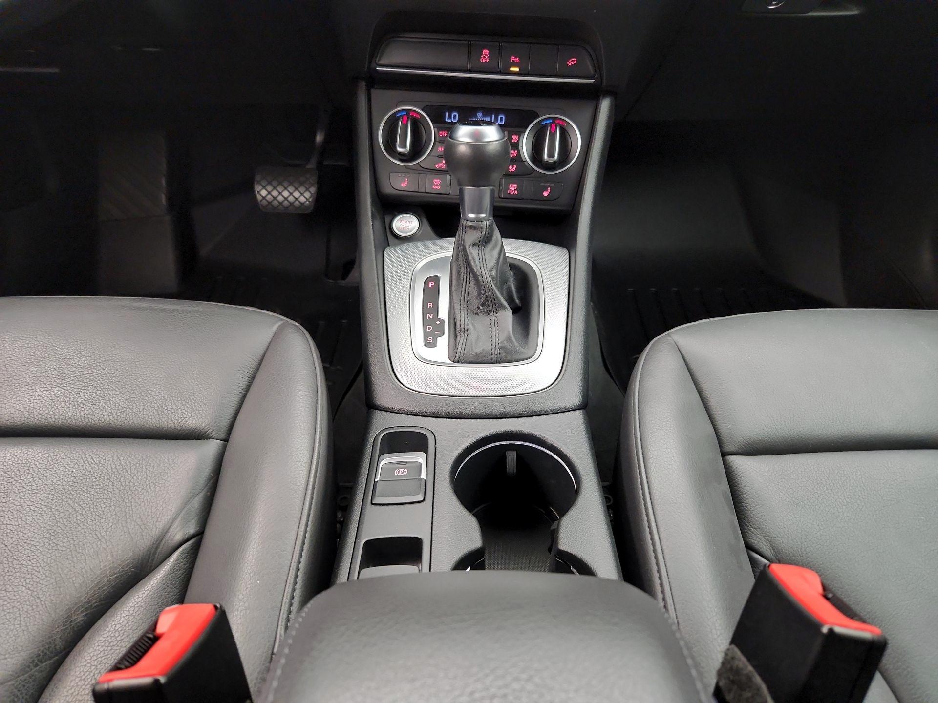 Thumbnail: 2016 Audi Q3 - 18