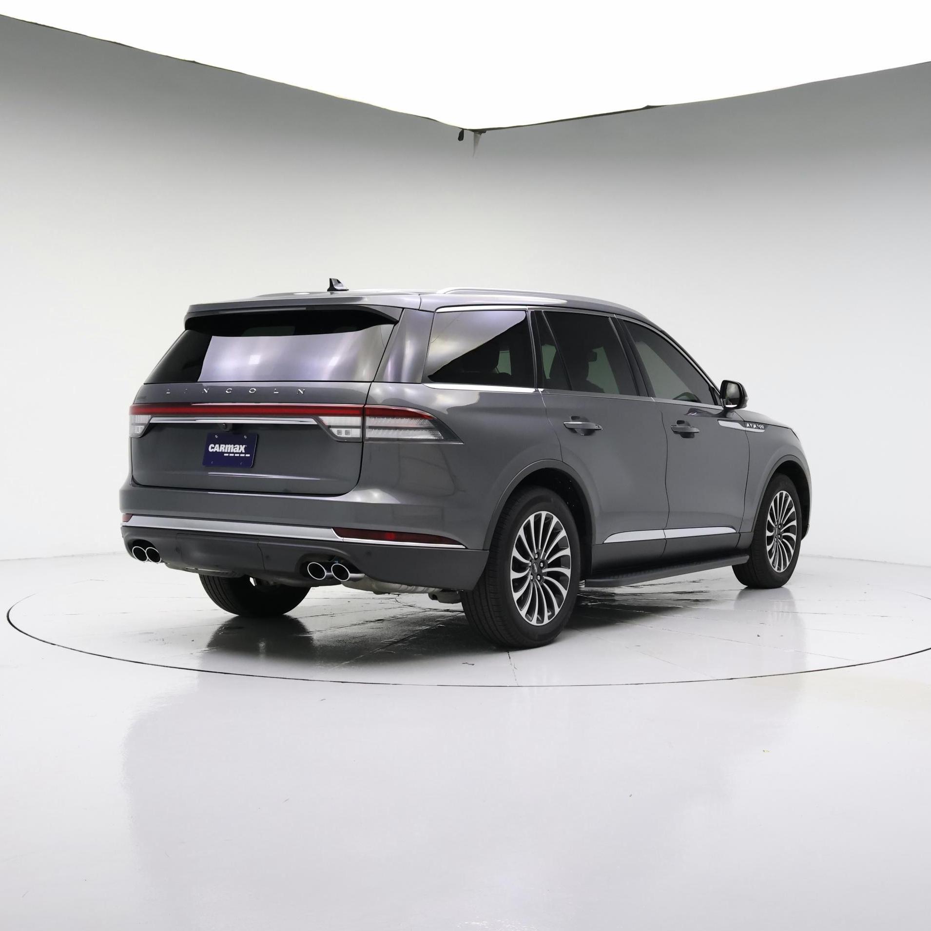 Thumbnail: 2023 Lincoln Aviator - 8