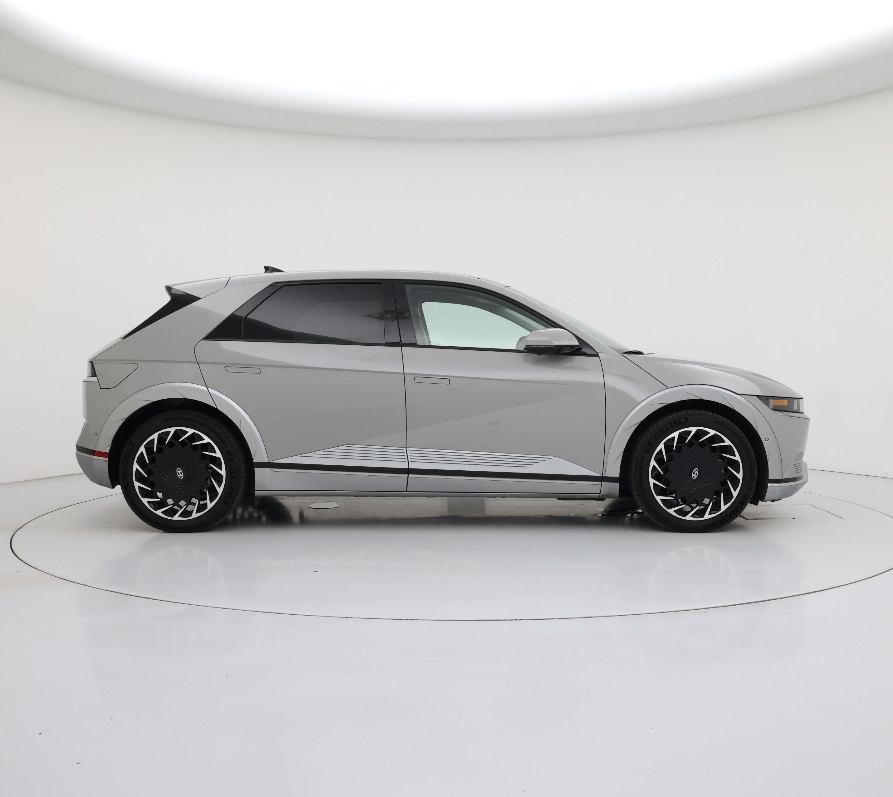 Thumbnail: 2022 Hyundai Ioniq 5 - 7