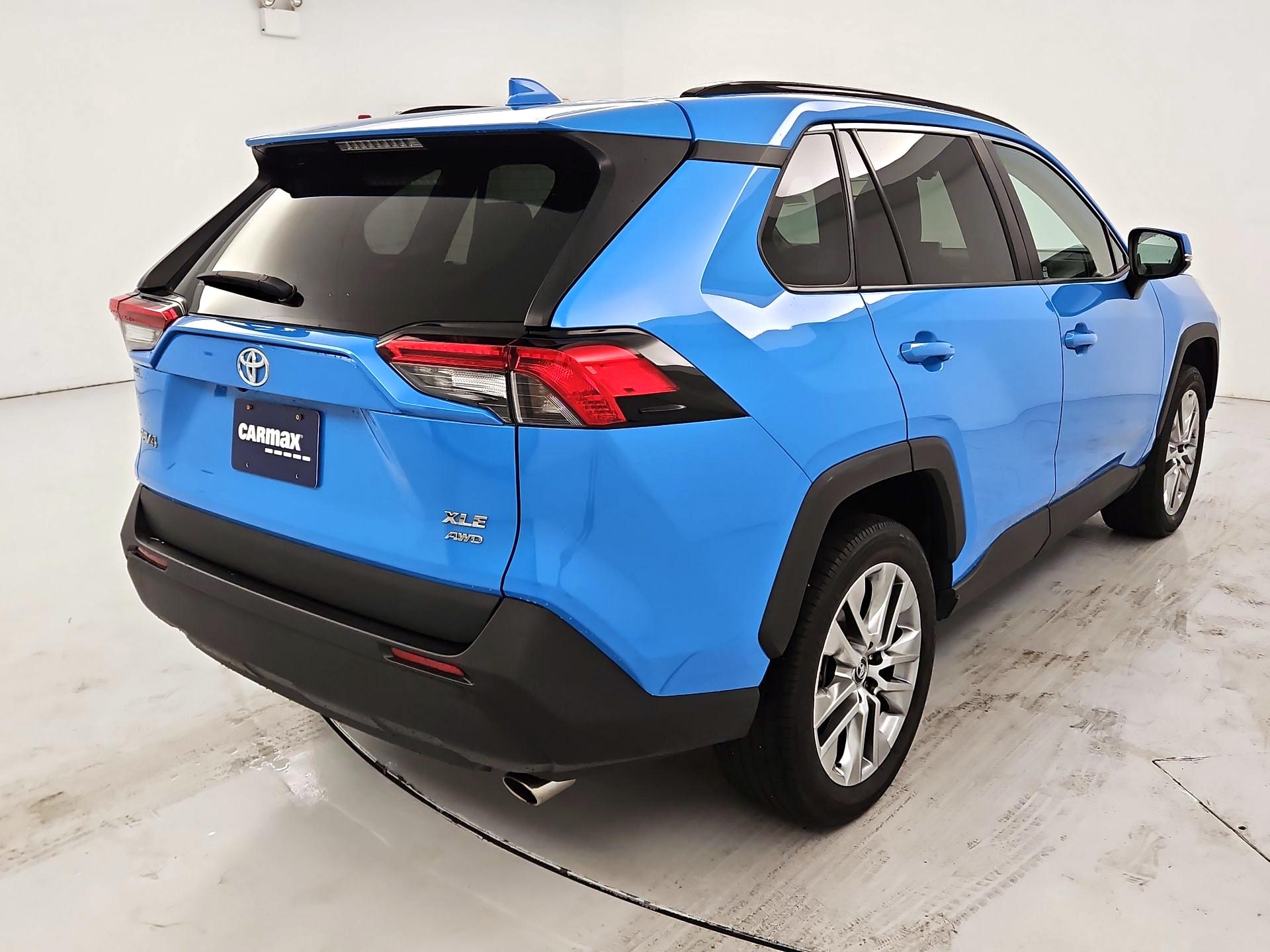 Thumbnail: 2019 Toyota RAV4 - 5