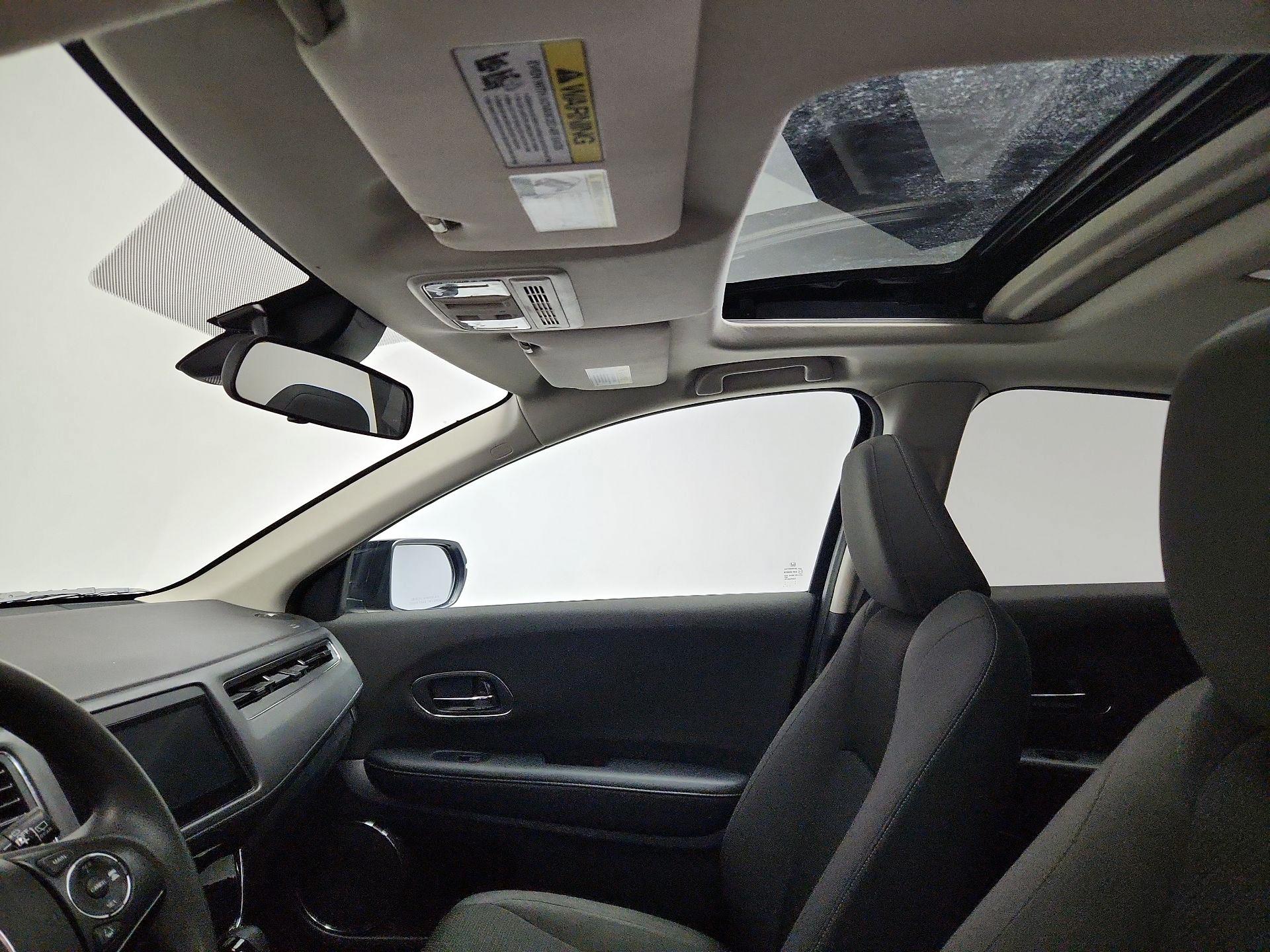 Thumbnail: 2020 Honda HR-V - 19