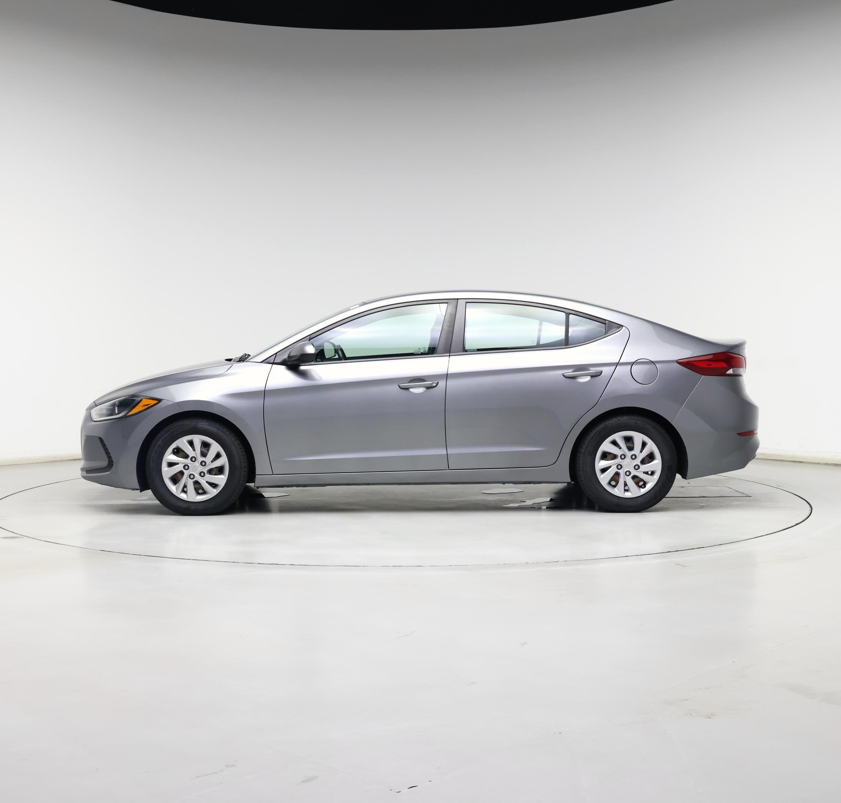 Thumbnail: 2018 Hyundai Elantra - 3