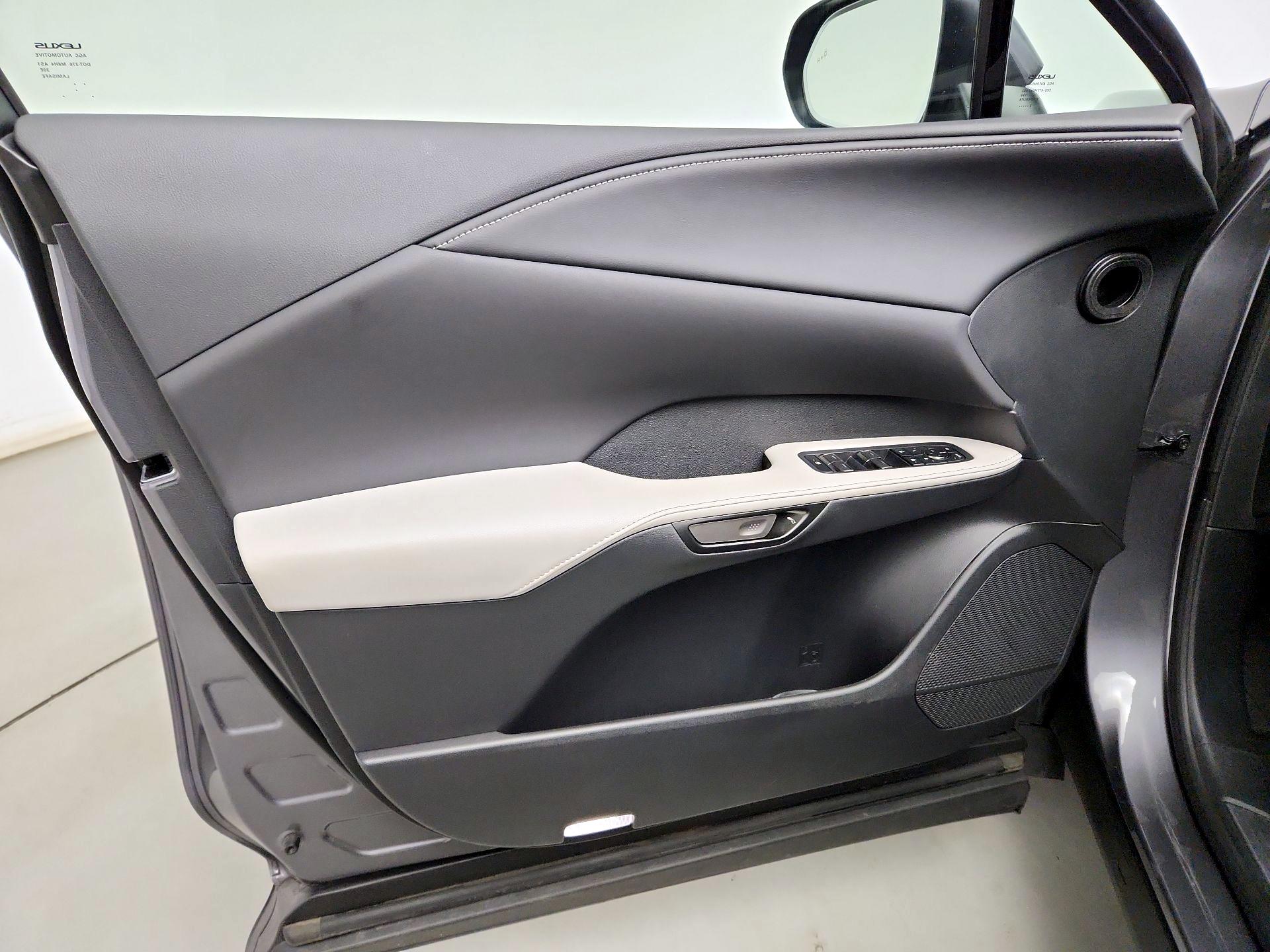 Thumbnail: 2023 Lexus RX - 12
