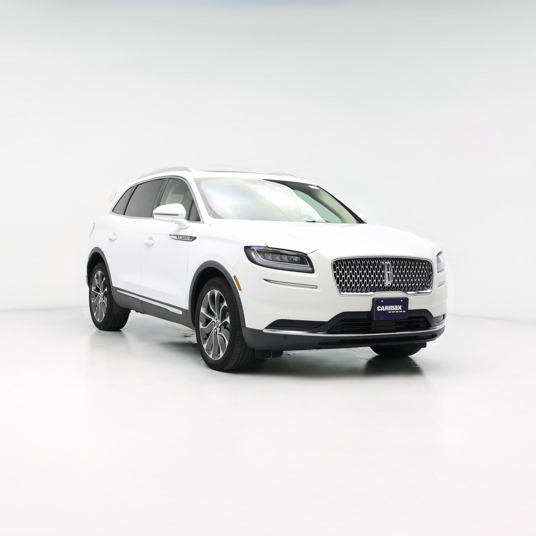 Thumbnail: 2023 Lincoln Nautilus - 1