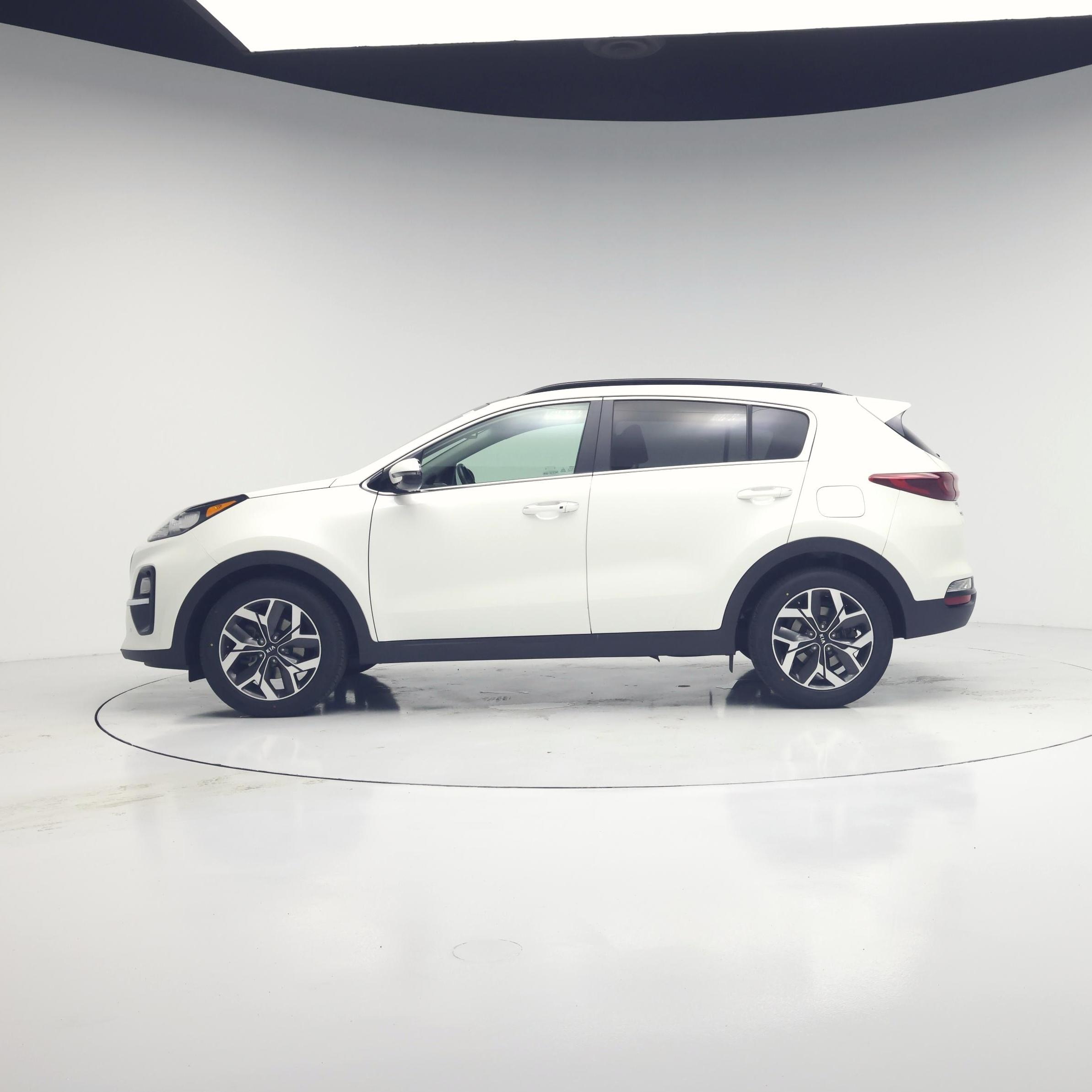 Thumbnail: 2022 Kia Sportage - 3