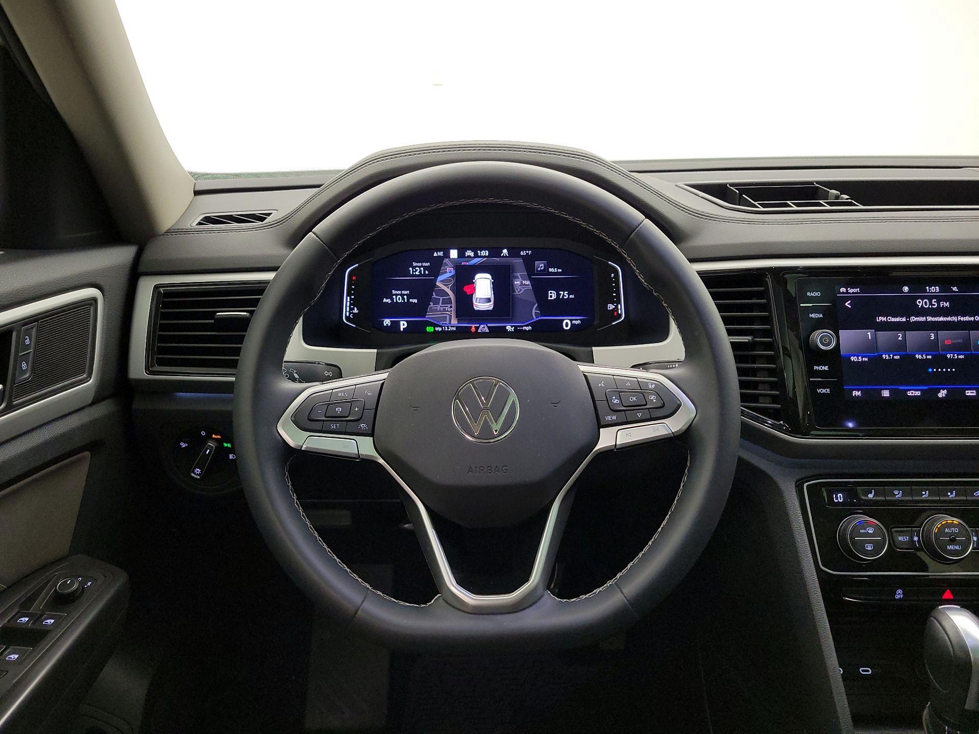 Thumbnail: 2022 Volkswagen Atlas - 10